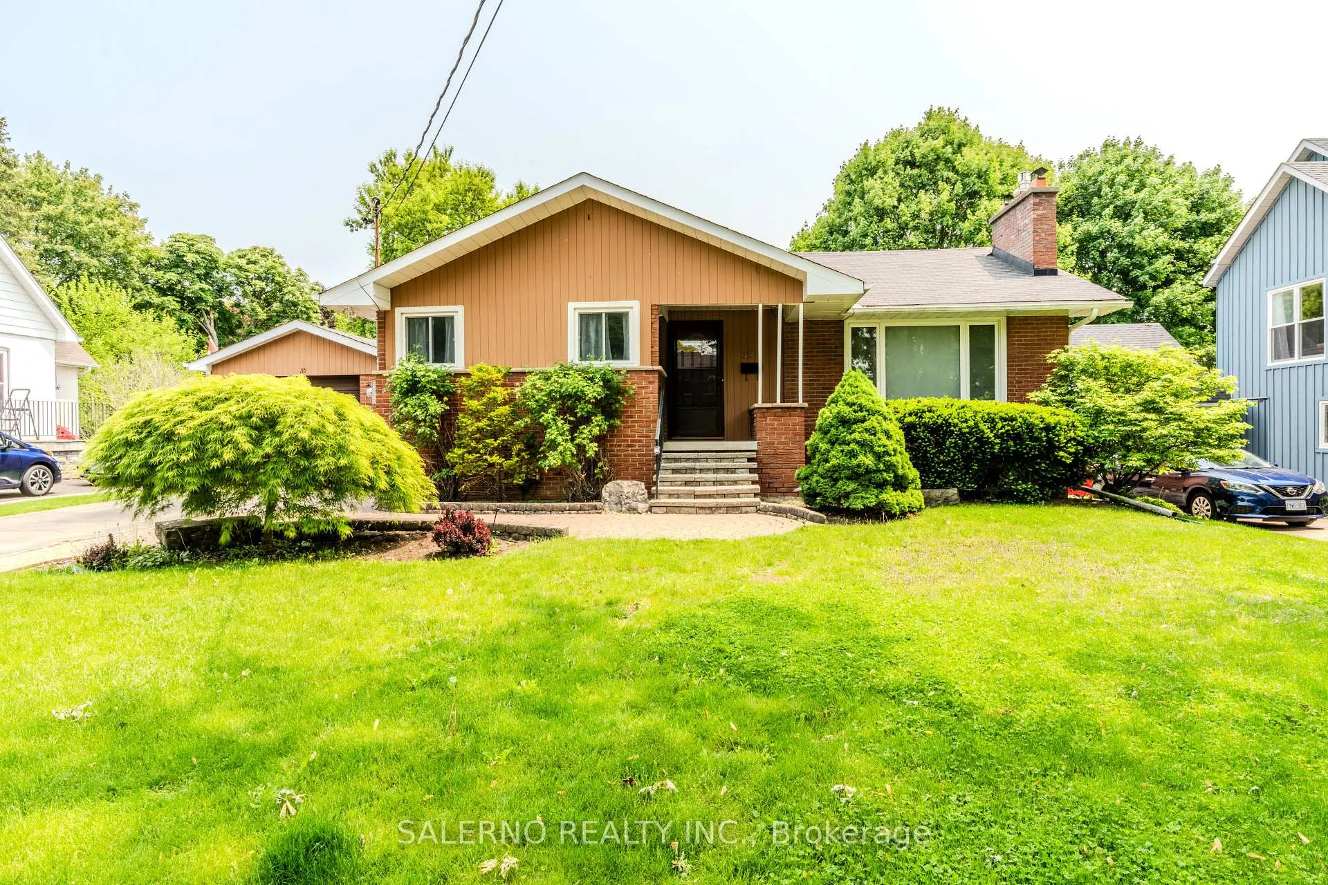 Photo 1 of 35 Peter Street, Markham, Old Markham Village — HOMEH