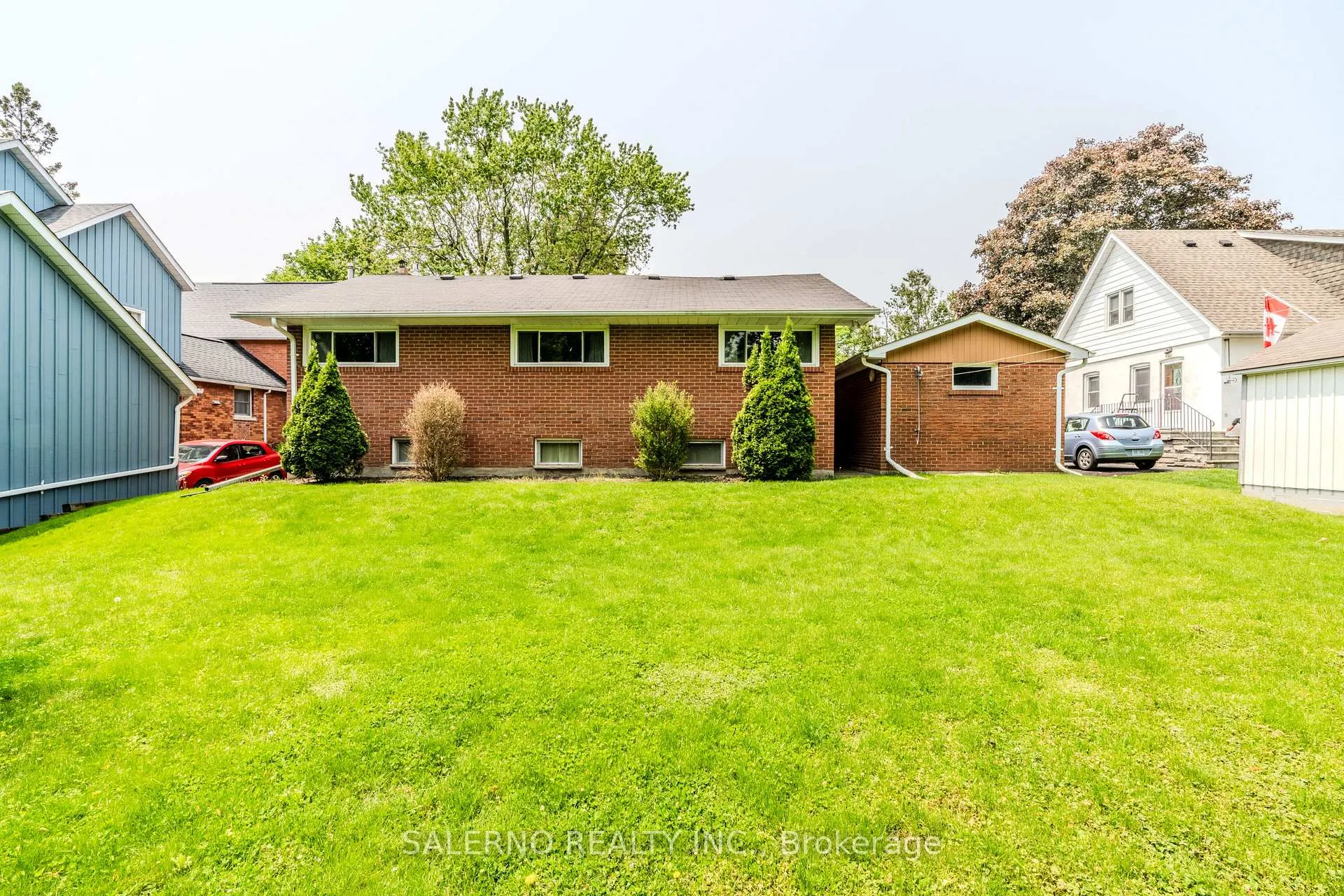Photo 28 of 35 Peter Street, Markham, Old Markham Village — HOMEH