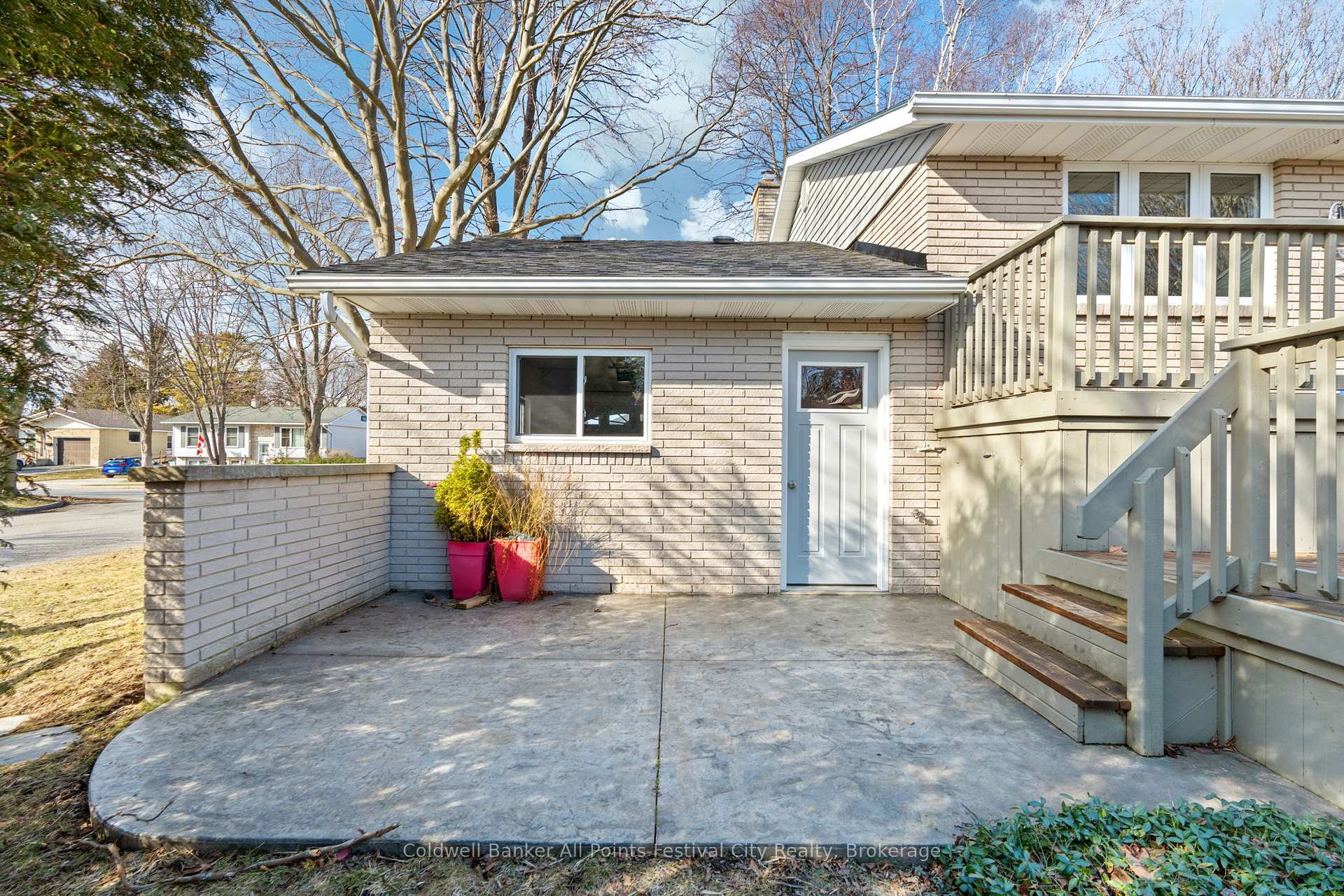 Photo 32 of 212 Bennett Street E, Goderich, Goderich (Town) — HOMEH
