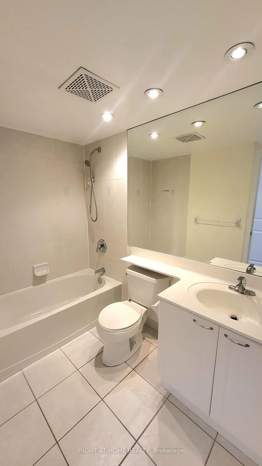Photo 5 of Unit 1005, 88 Times Avenue, Markham, Commerce Valley — HOMEH