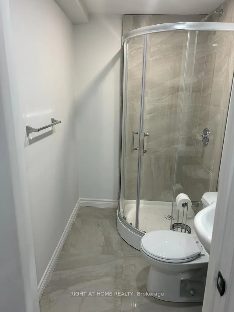 Photo 5 of Unit BSMNT#1, 16 Gilbank Drive, Aurora, Aurora Heights — HOMEH