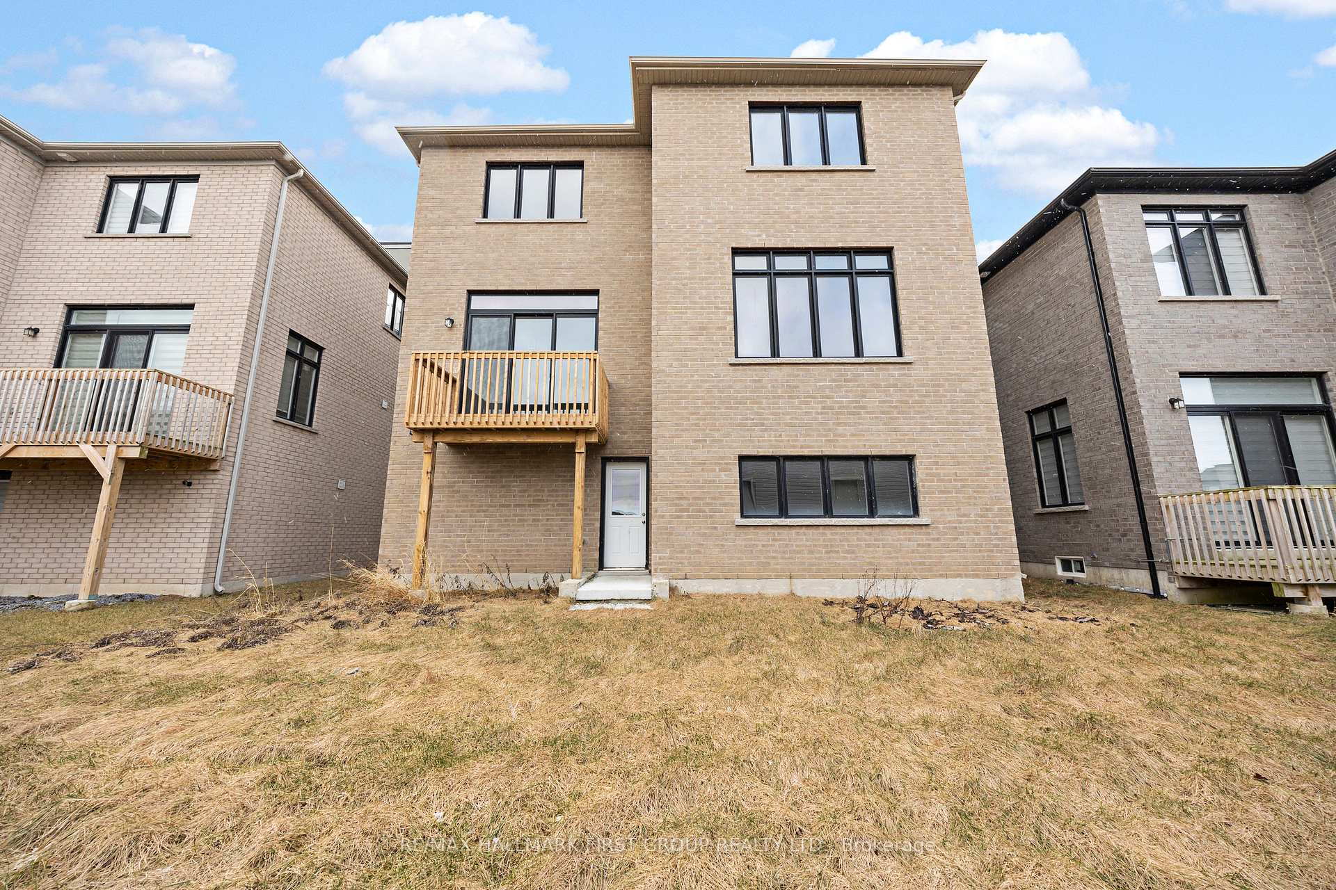 Photo 31 of 235 Port Darlington Road, Clarington, Bowmanville — HOMEH