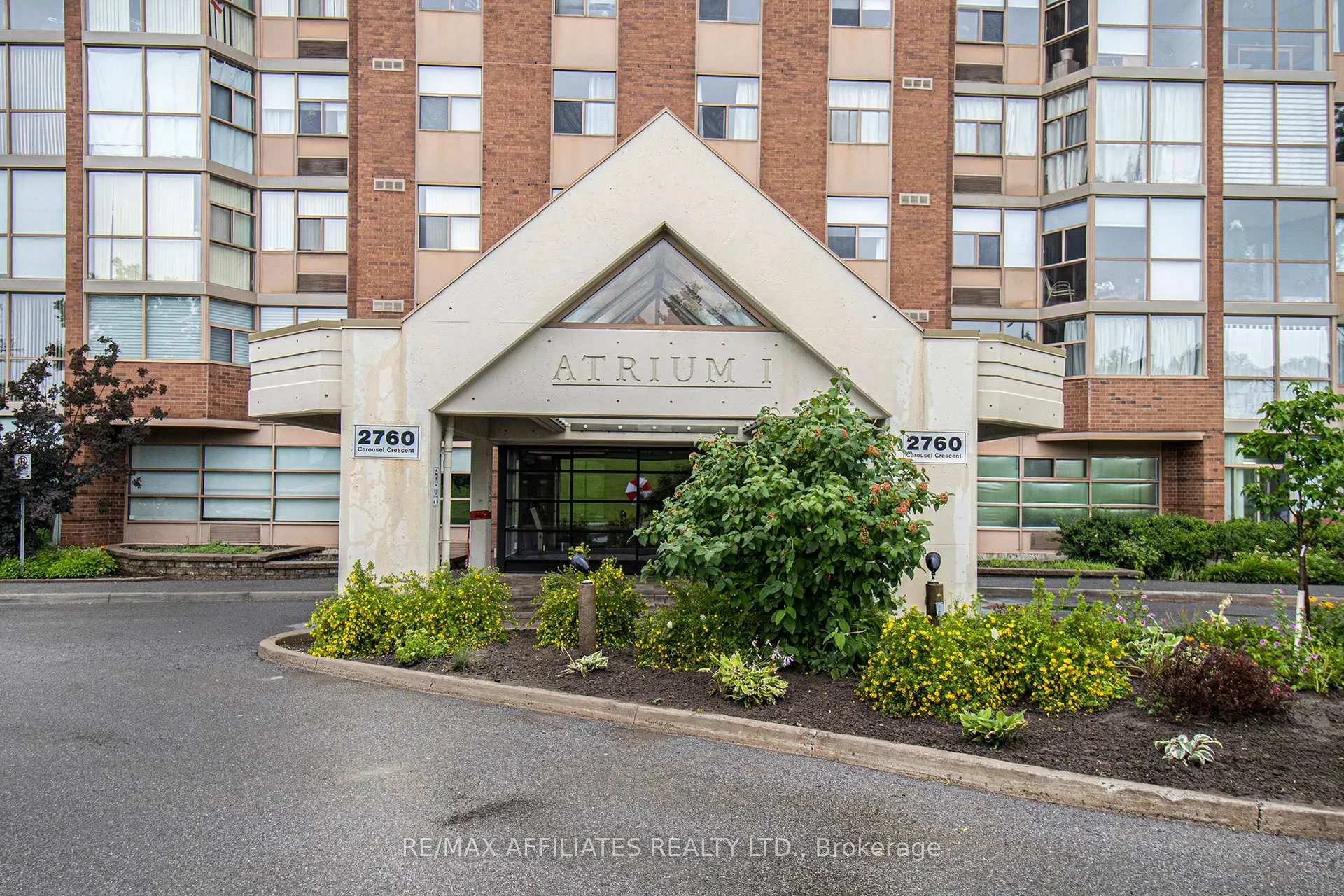 Photo 4 of Unit 407, 2760 Carousel Crescent, Ottawa, Emerald Woods/Sawmill Creek — HOMEH