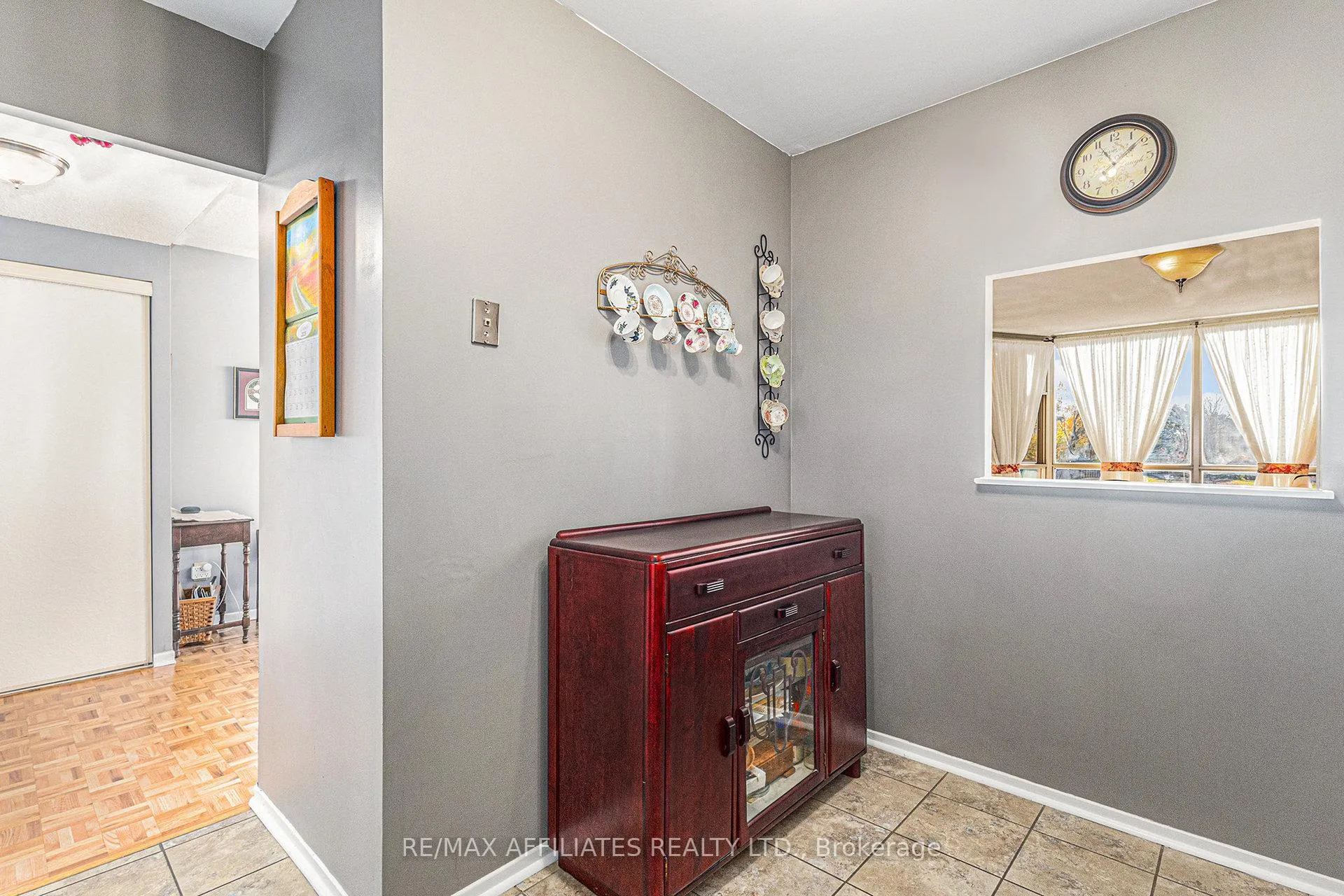Photo 22 of Unit 407, 2760 Carousel Crescent, Ottawa, Emerald Woods/Sawmill Creek — HOMEH
