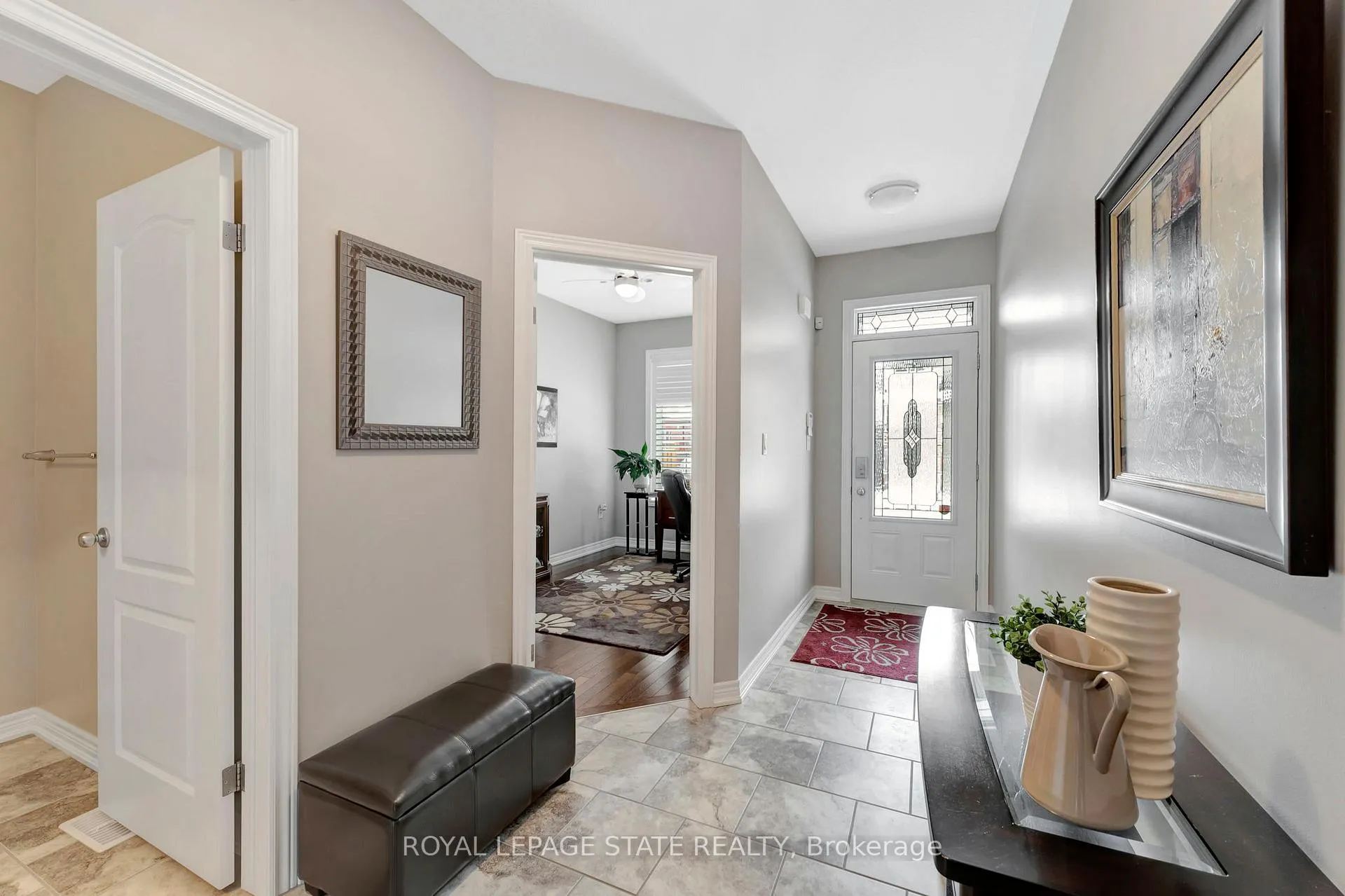 Photo 3 of 78 Toulon Avenue, Hamilton, Ancaster — HOMEH