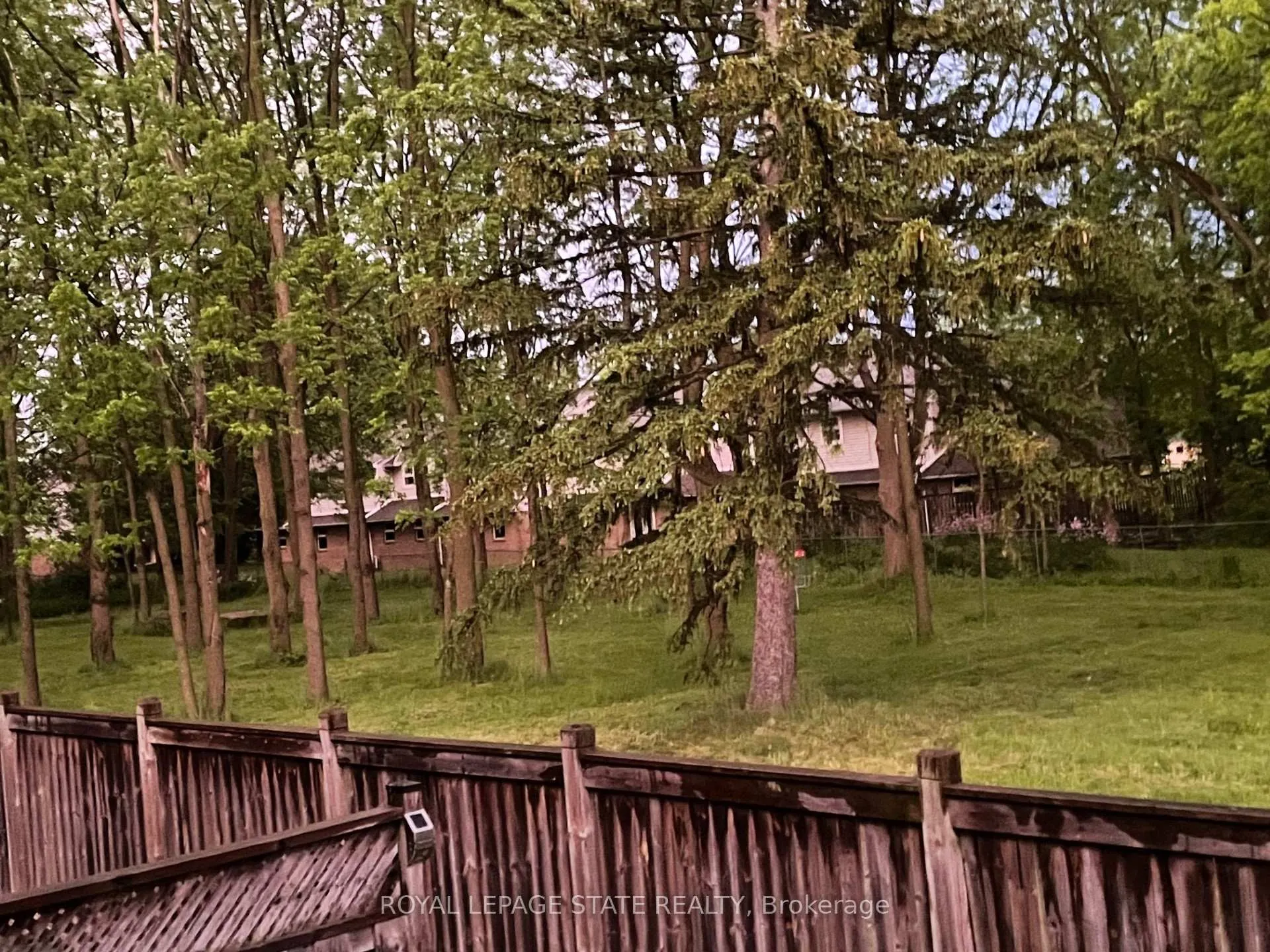 Photo 32 of 78 Toulon Avenue, Hamilton, Ancaster — HOMEH