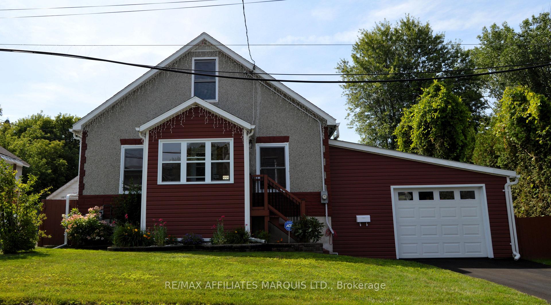 Photo 1 of 444 Eighth Street E, Cornwall — HOMEH