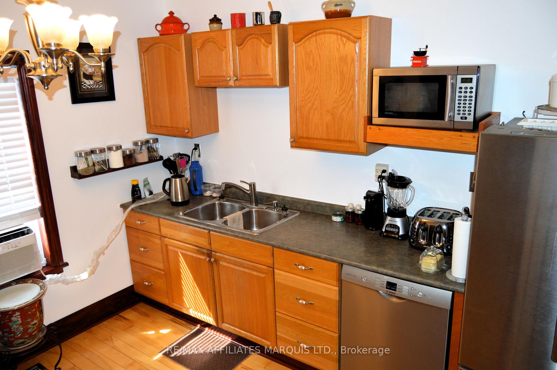 Photo 7 of 444 Eighth Street E, Cornwall — HOMEH