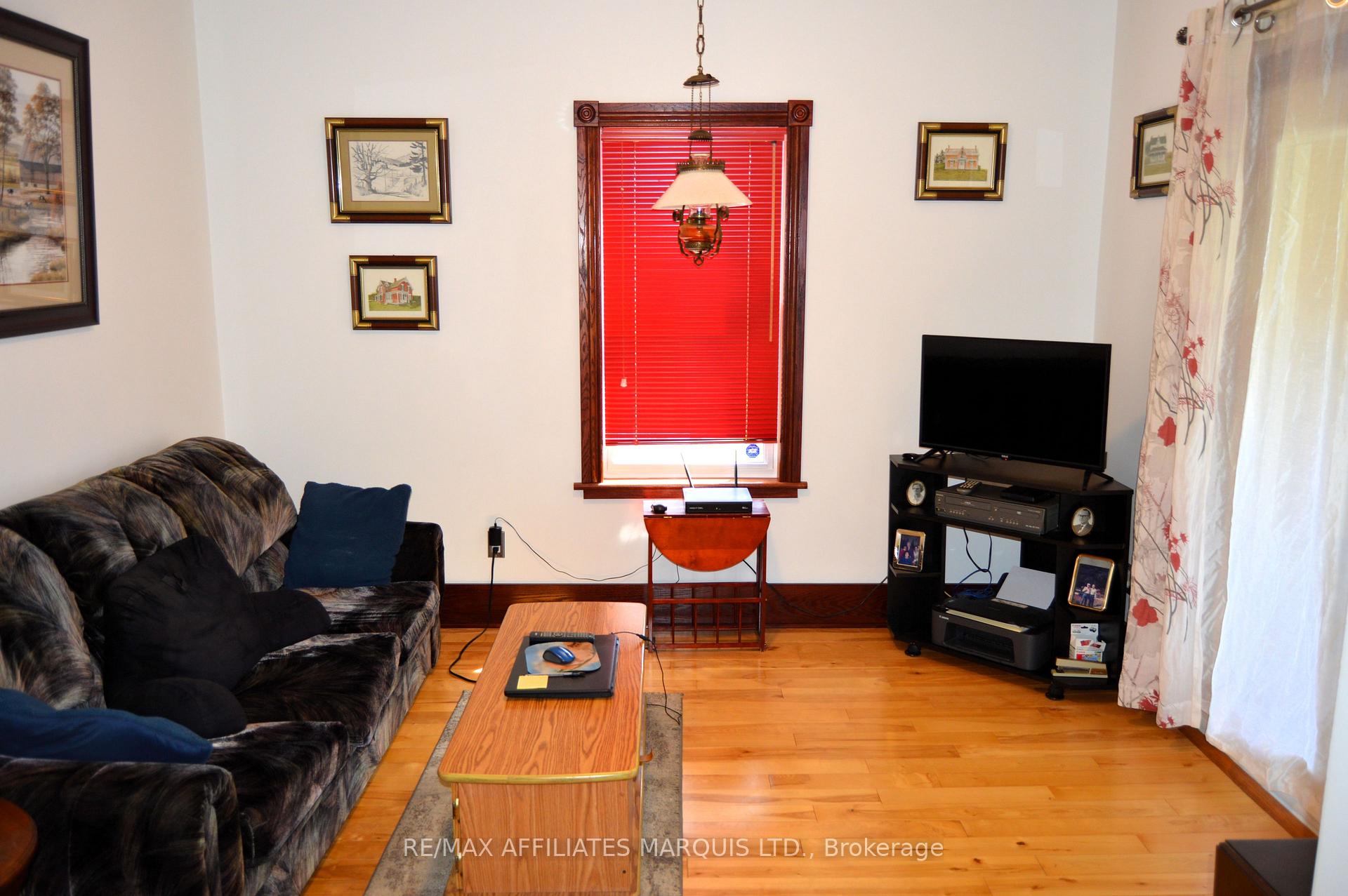 Photo 12 of 444 Eighth Street E, Cornwall — HOMEH