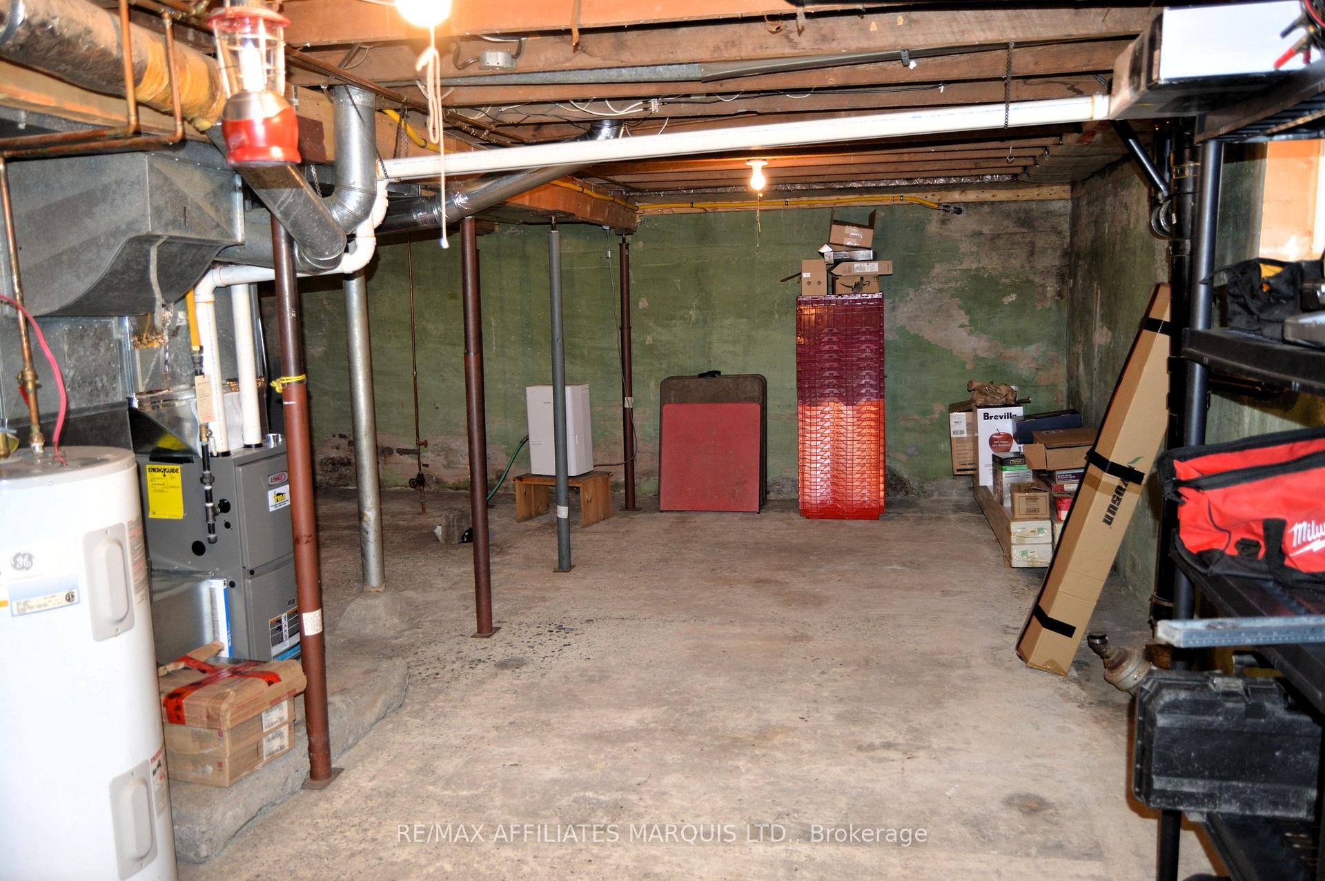 Photo 21 of 444 Eighth Street E, Cornwall — HOMEH