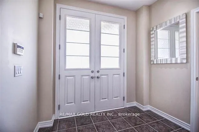 Photo 2 of 102 Veterans Drive, Brampton, Northwest Brampton — HOMEH