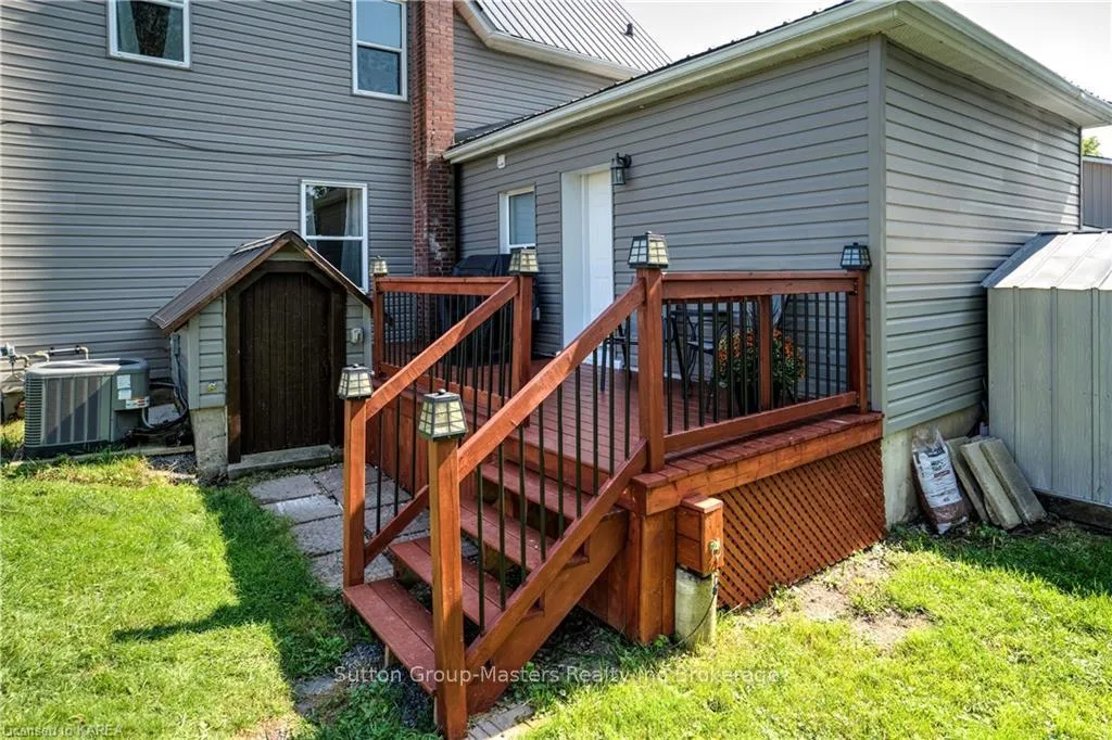 Photo 8 of 870 Stone Street N, Gananoque — HOMEH
