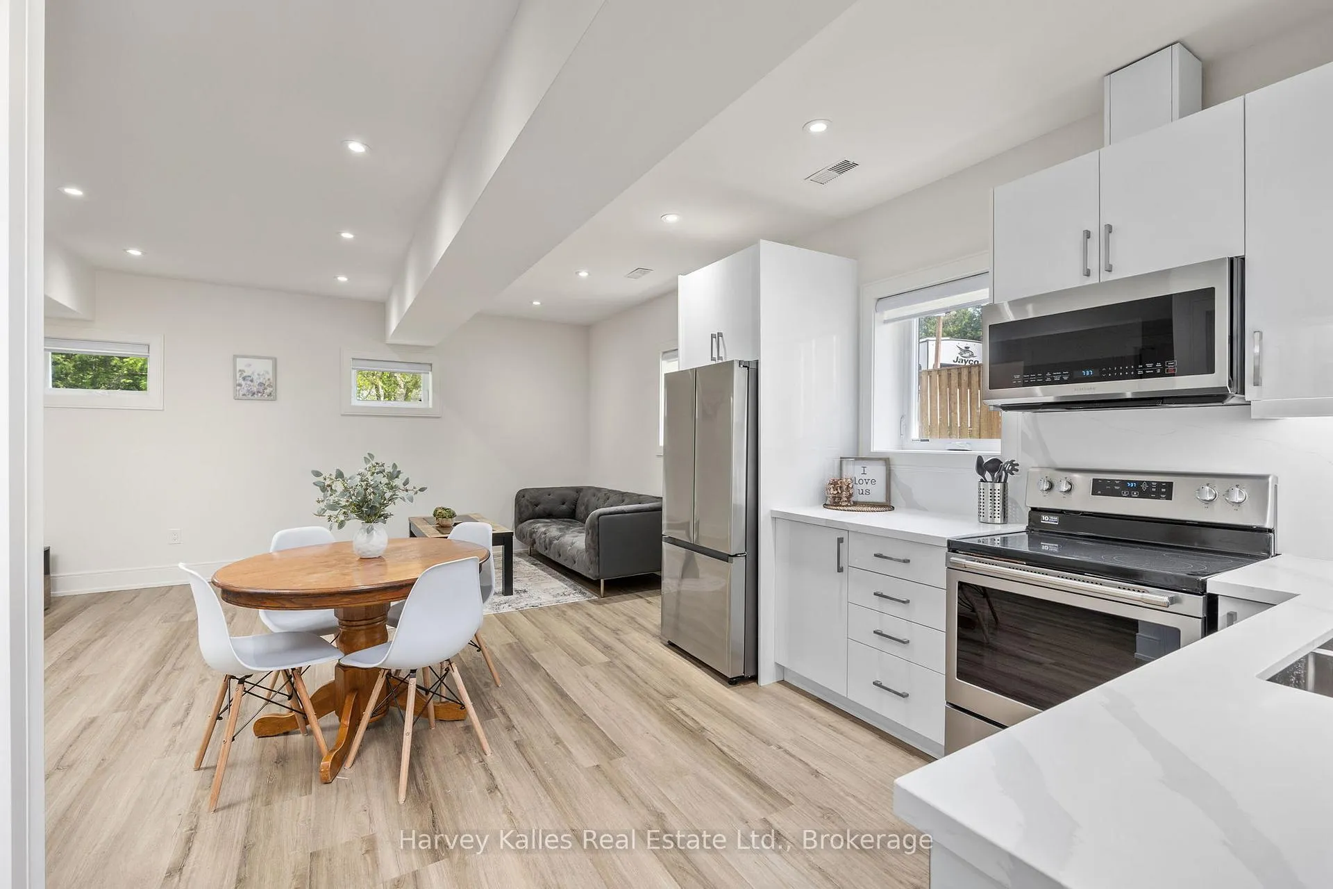 Front of Unit Unit C, 297 Seventh Street