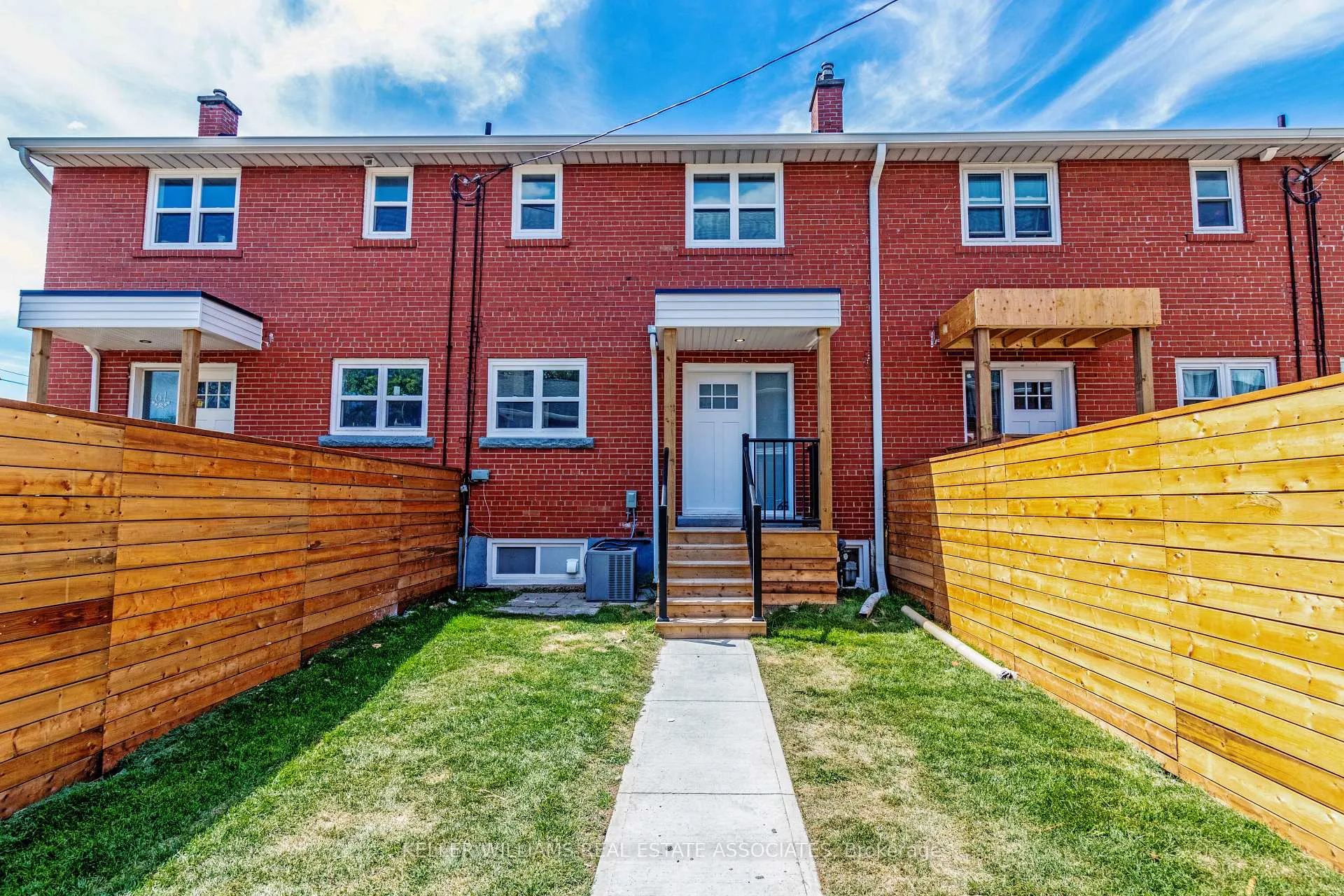 Photo 28 of 55 Cedar Street, Ajax, Central — HOMEH