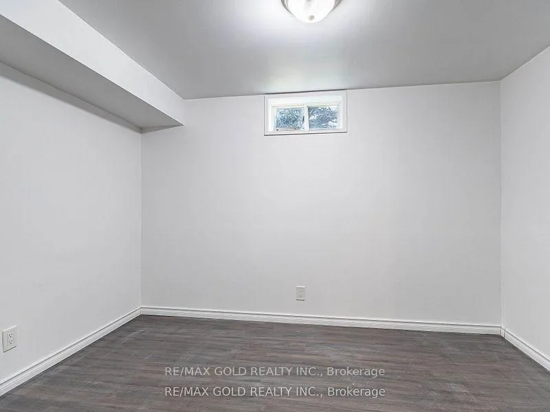 Photo 30 of 156 Gordon Drummond Avenue, Hamilton, Stoney Creek — HOMEH