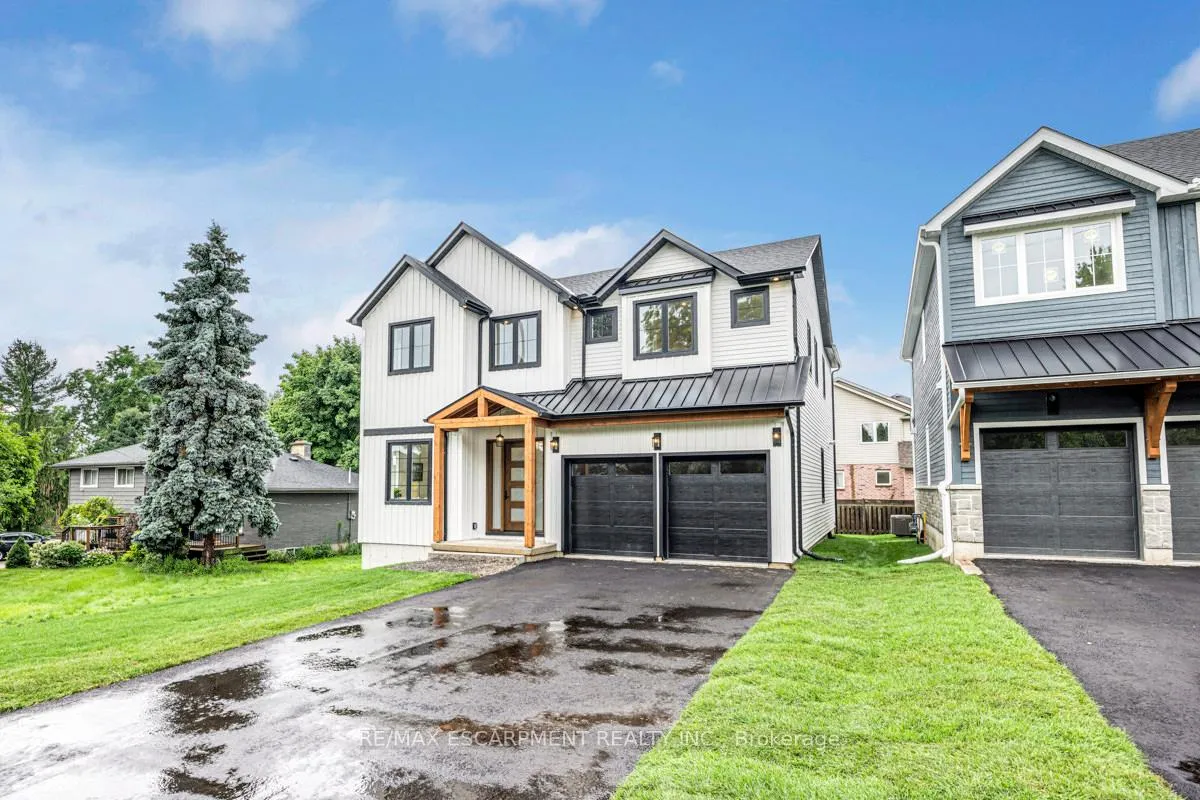Photo 2 of 63 Brian Boulevard, Hamilton, Waterdown — HOMEH