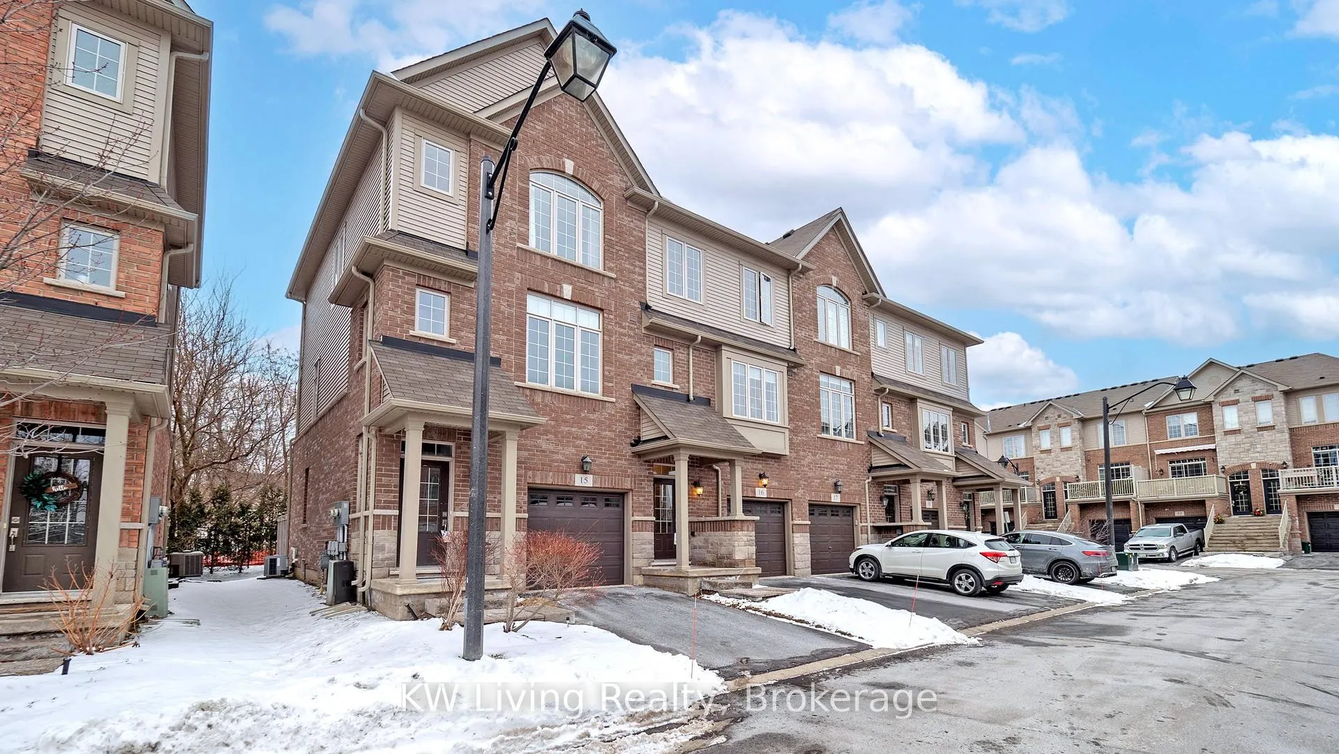 Photo 2 of Unit 15, 257 Parkside Drive, Hamilton, Waterdown — HOMEH
