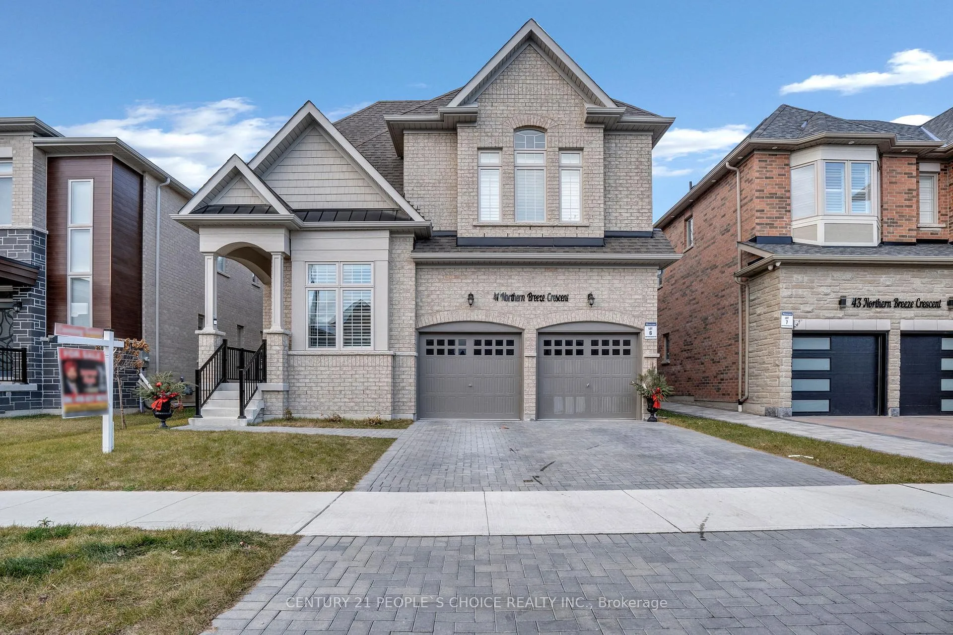 Front of 41 Northern Breeze Crescent