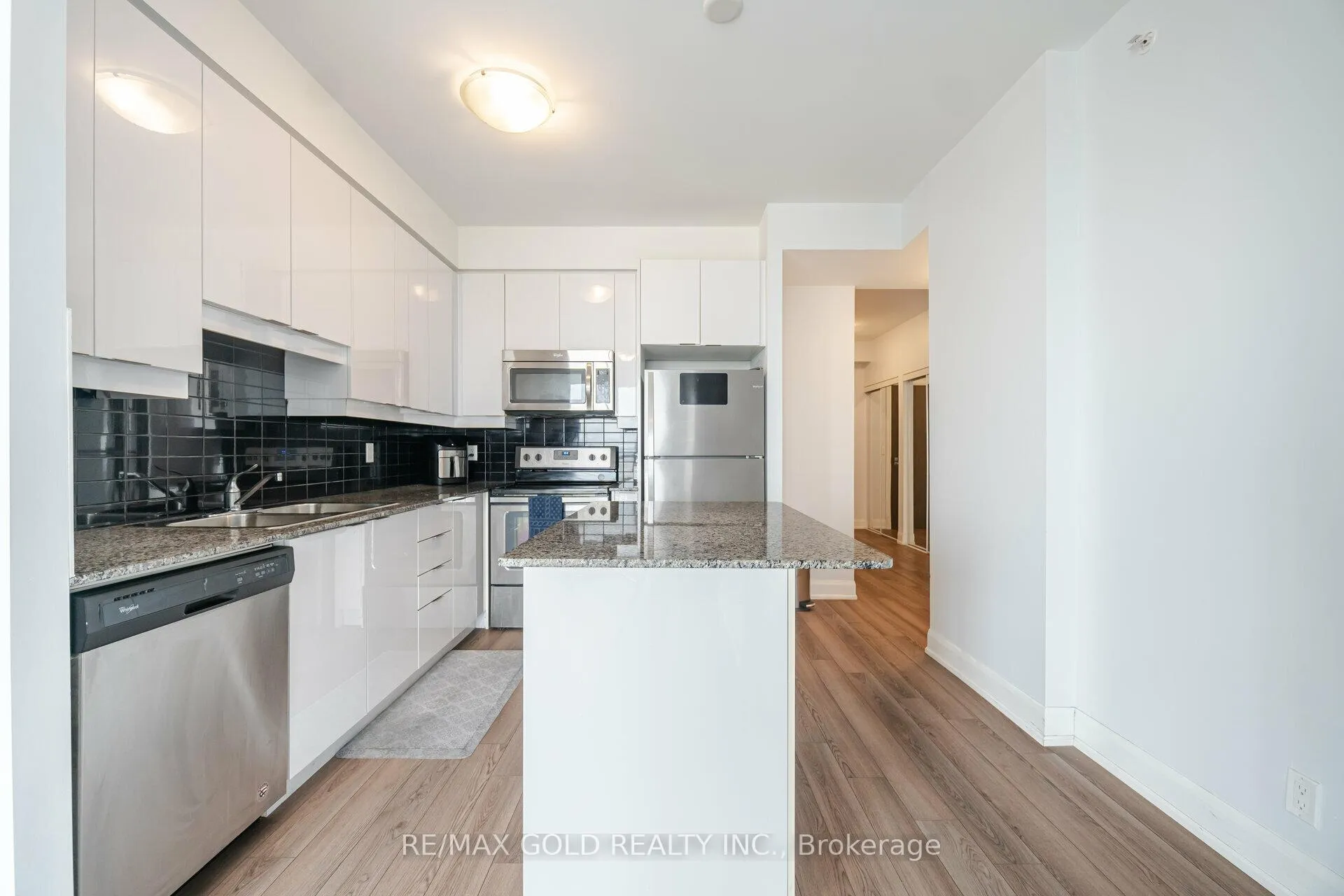 Photo 12 of Unit 1909, 2910 Highway 7 Road, Vaughan, Concord — HOMEH