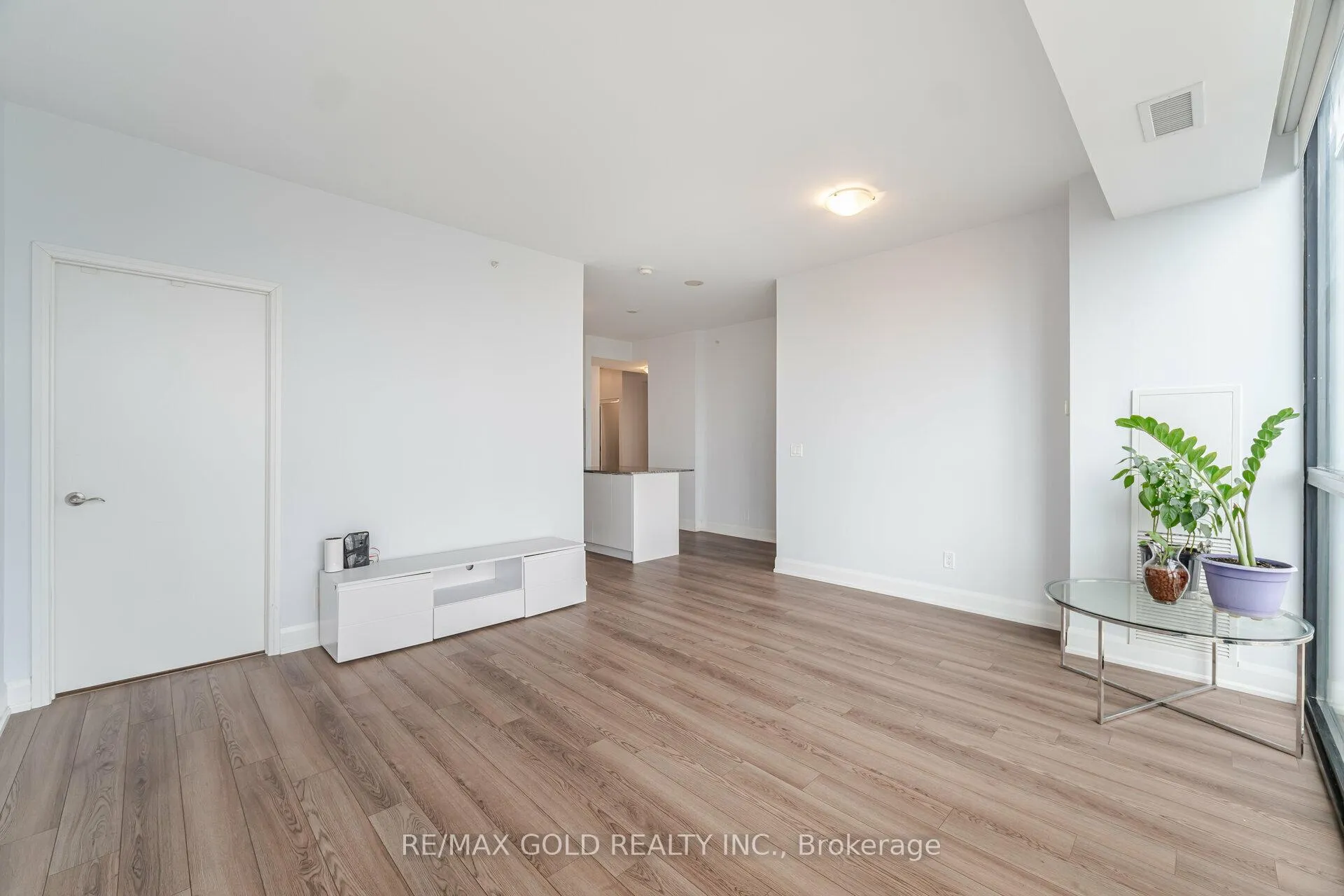 Photo 16 of Unit 1909, 2910 Highway 7 Road, Vaughan, Concord — HOMEH