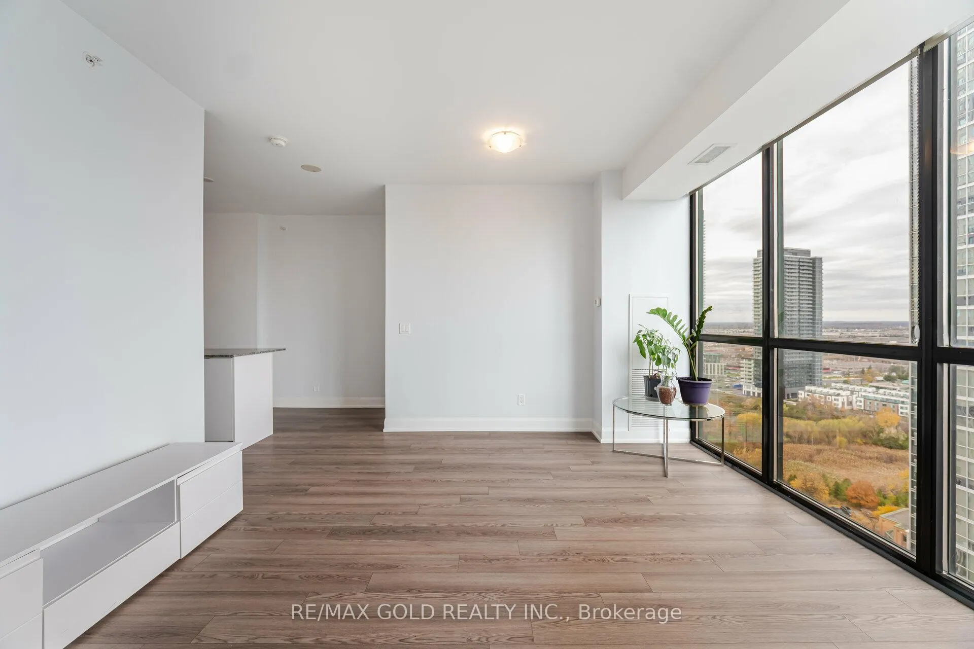 Photo 17 of Unit 1909, 2910 Highway 7 Road, Vaughan, Concord — HOMEH