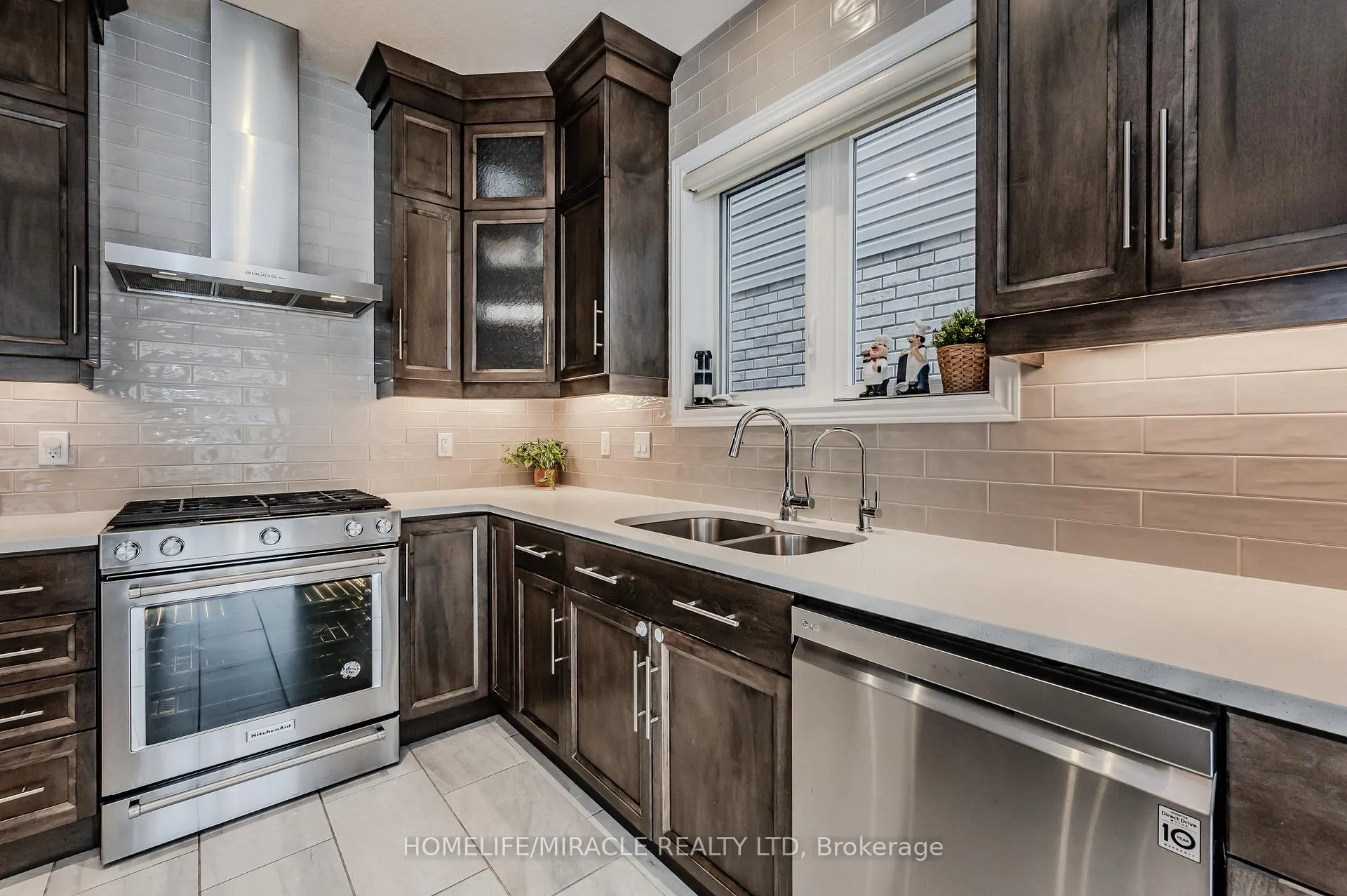 Photo 11 of 481 Rivertrail Avenue, Kitchener — HOMEH
