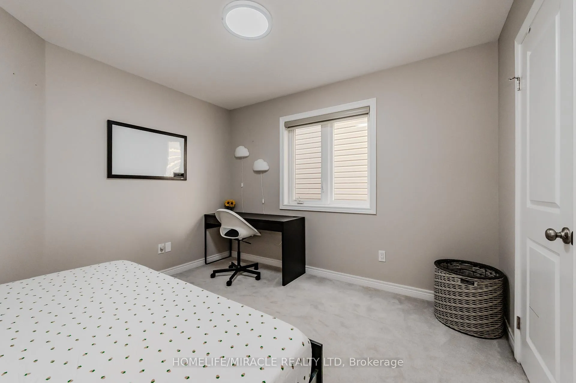 Photo 16 of 481 Rivertrail Avenue, Kitchener — HOMEH