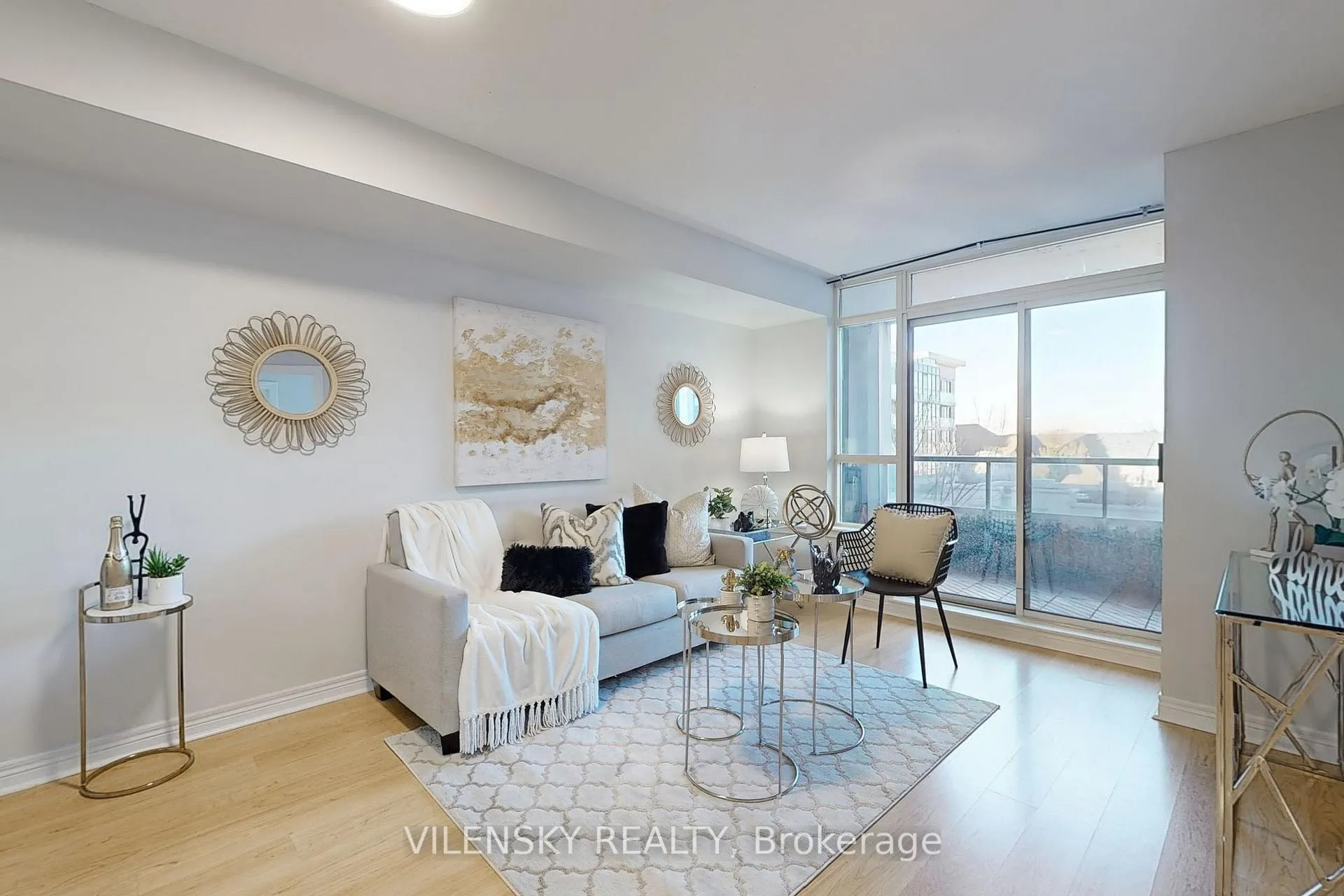 Photo 6 of Unit 309, 50 Disera Drive, Vaughan, Beverley Glen — HOMEH