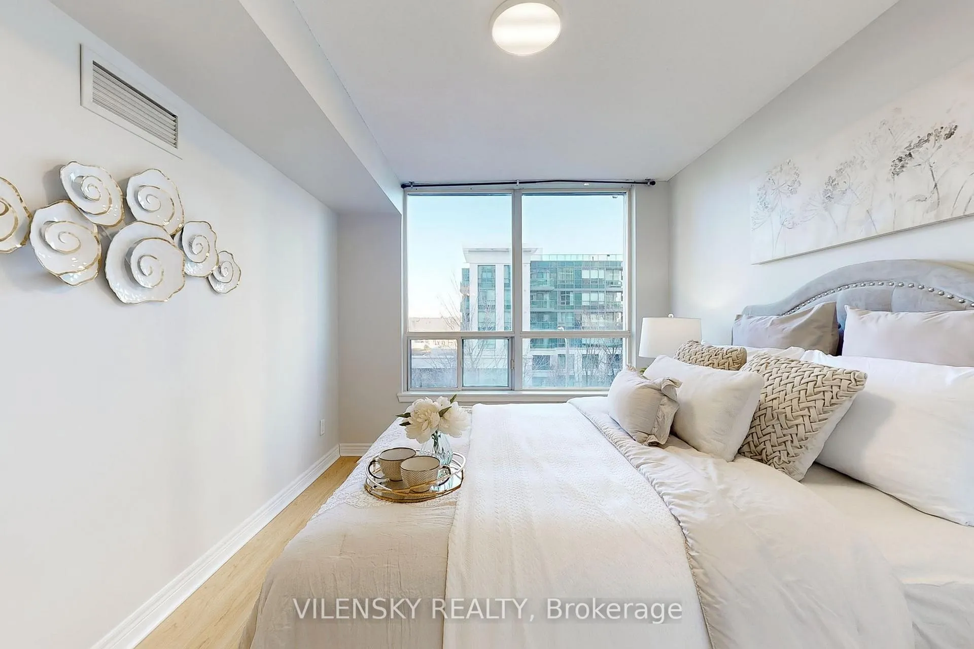 Photo 14 of Unit 309, 50 Disera Drive, Vaughan, Beverley Glen — HOMEH