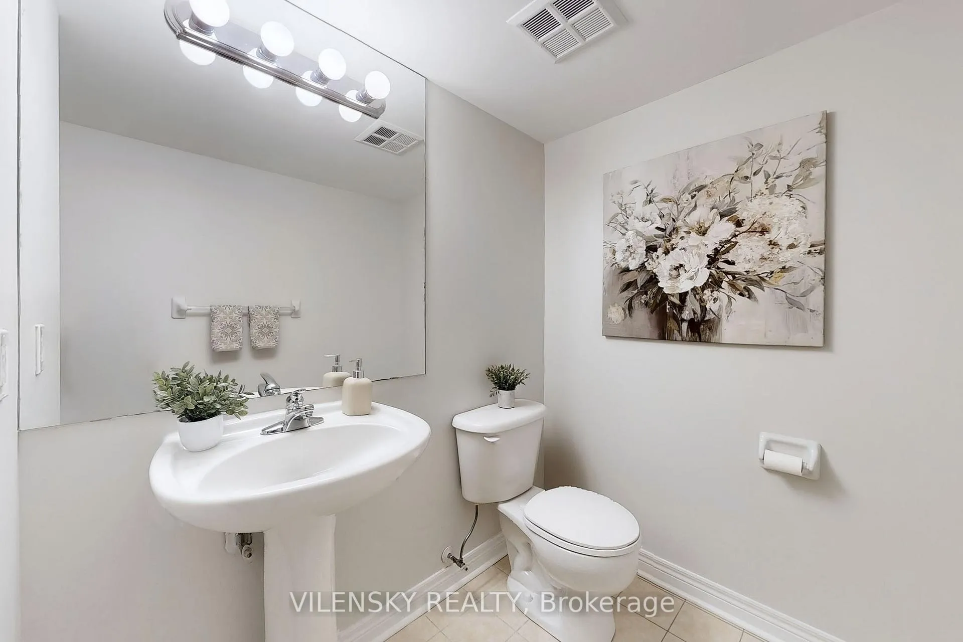 Photo 19 of Unit 309, 50 Disera Drive, Vaughan, Beverley Glen — HOMEH