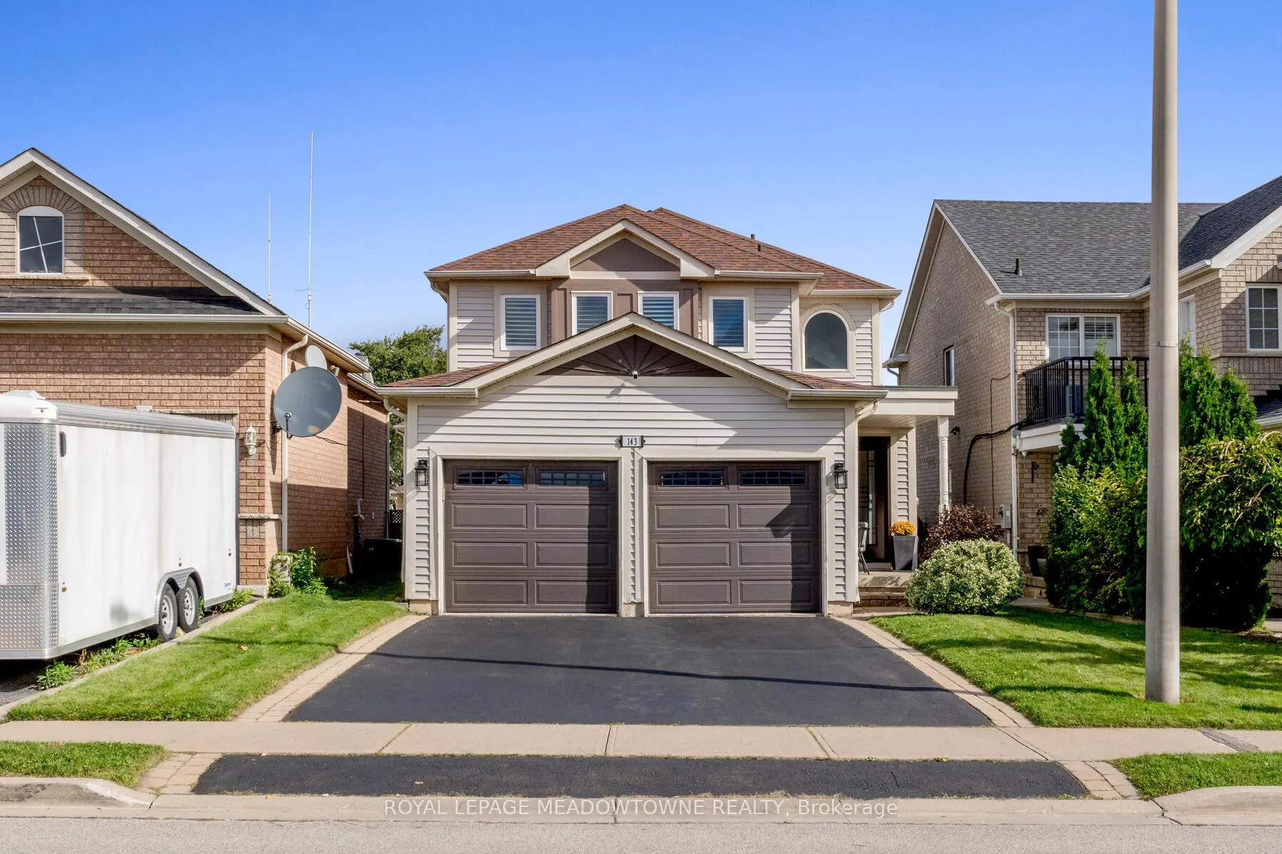 Photo 1 of 143 Porchlight Road, Brampton, Fletcher's Creek Village — HOMEH