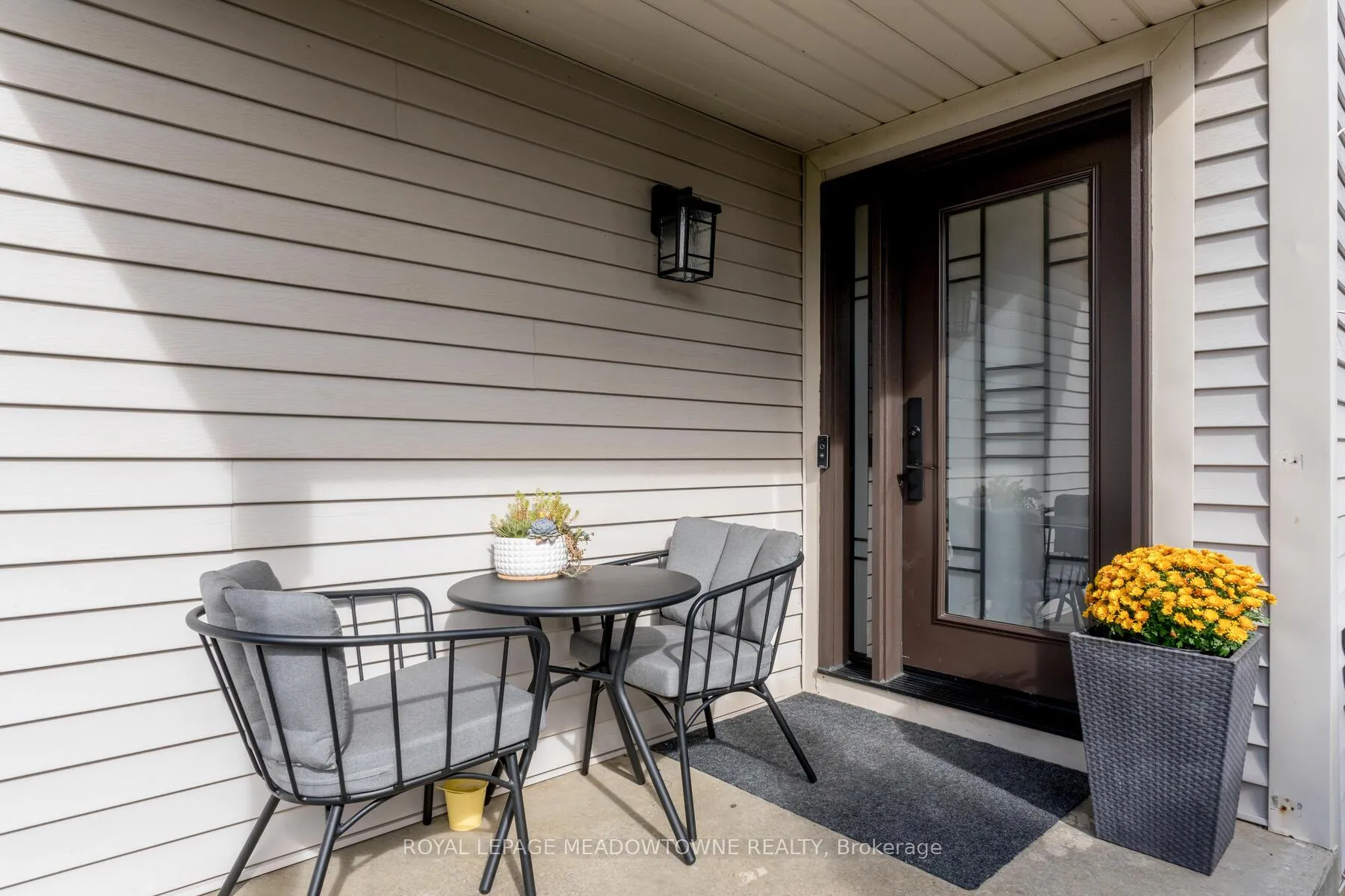 Photo 2 of 143 Porchlight Road, Brampton, Fletcher's Creek Village — HOMEH