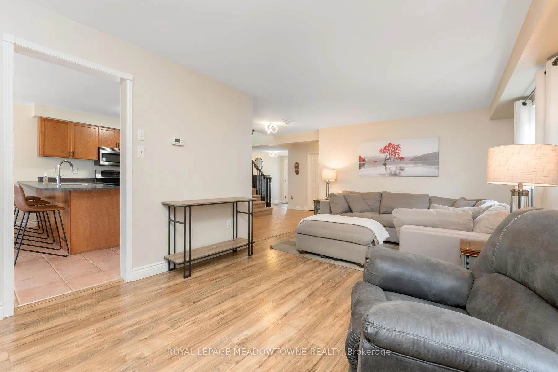 Photo 7 of 143 Porchlight Road, Brampton, Fletcher's Creek Village — HOMEH