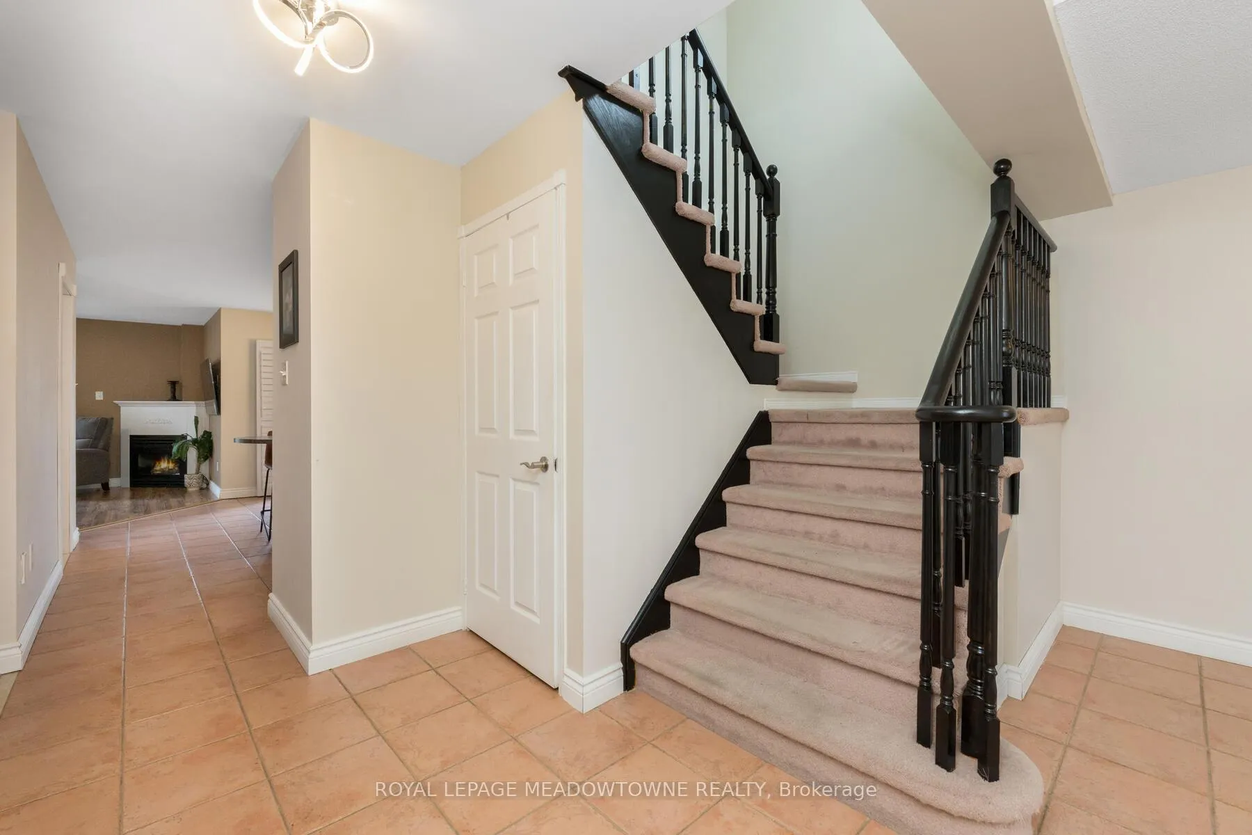 Photo 19 of 143 Porchlight Road, Brampton, Fletcher's Creek Village — HOMEH