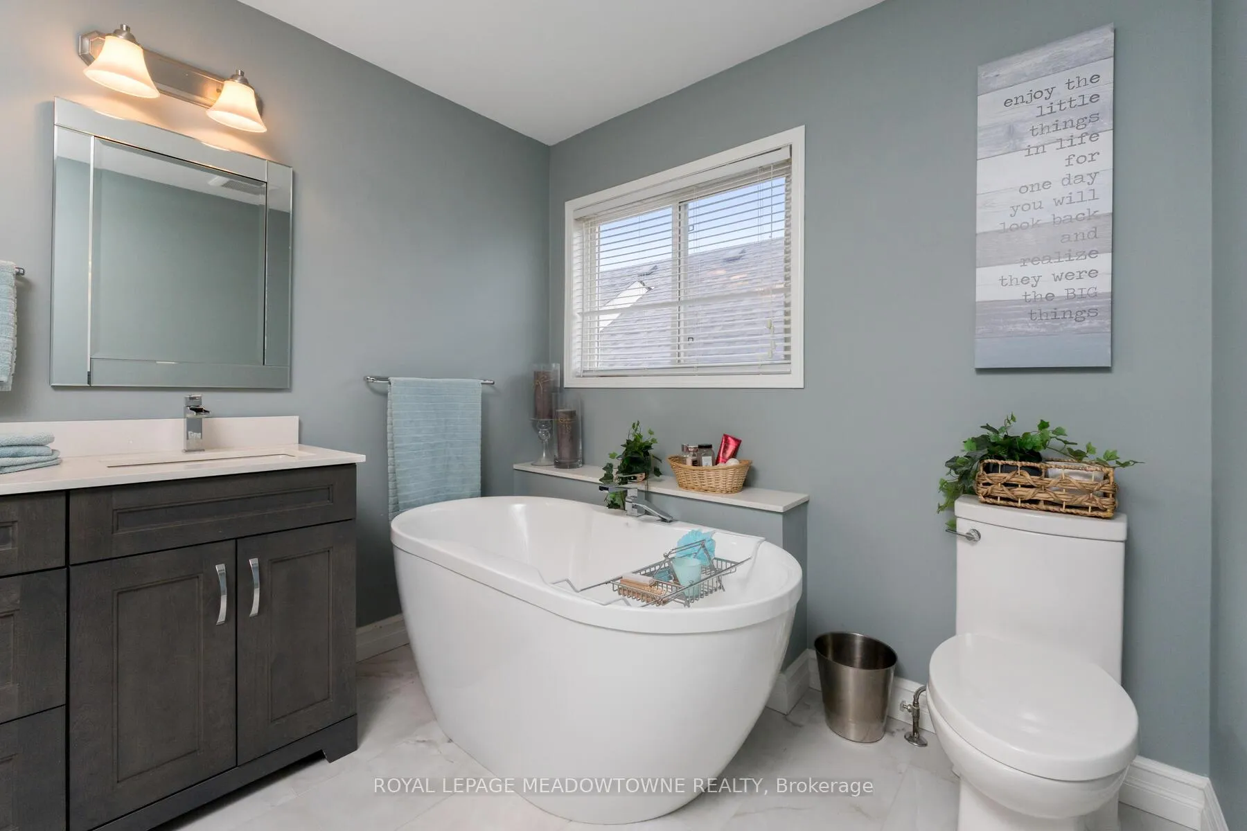 Photo 23 of 143 Porchlight Road, Brampton, Fletcher's Creek Village — HOMEH