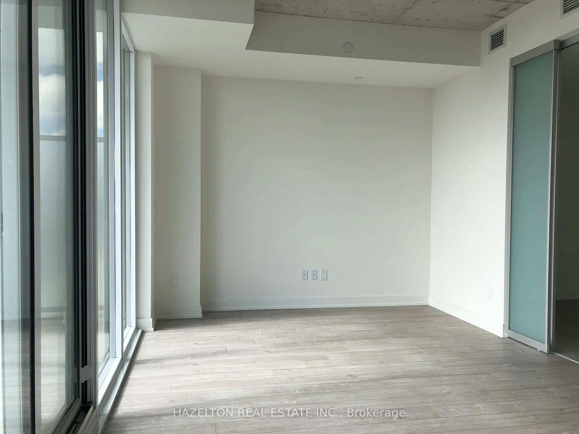 Photo 11 of Unit 815, 15 Baseball Place, Toronto, South Riverdale — HOMEH