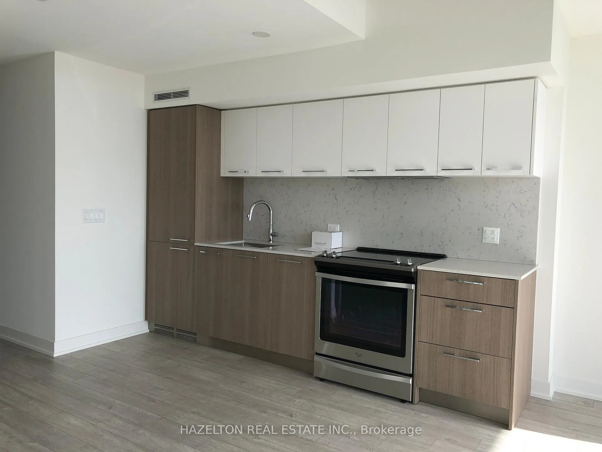 Photo 18 of Unit 815, 15 Baseball Place, Toronto, South Riverdale — HOMEH
