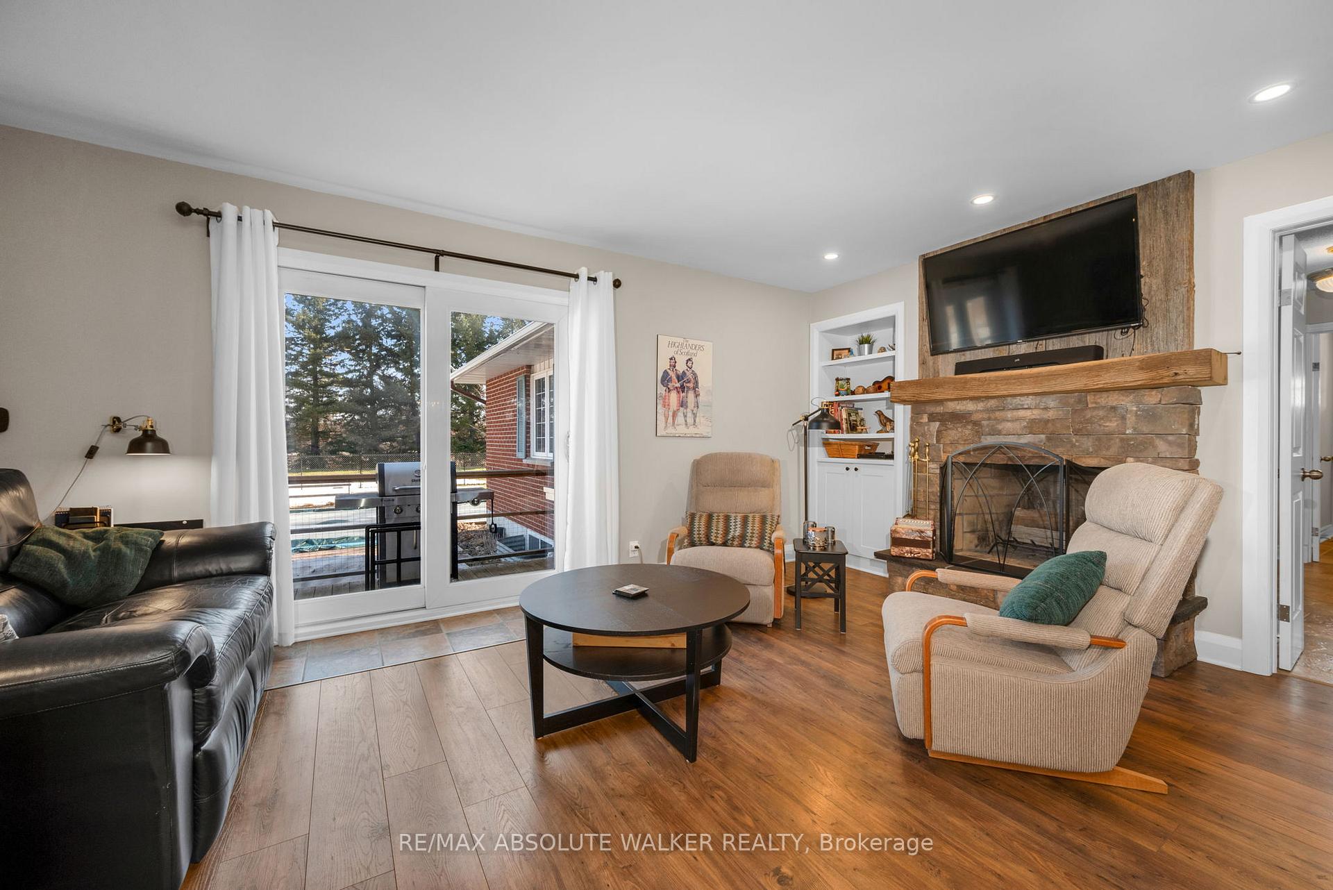 Photo 13 of 5079 Downey Road, Ottawa, Riverside South — HOMEH