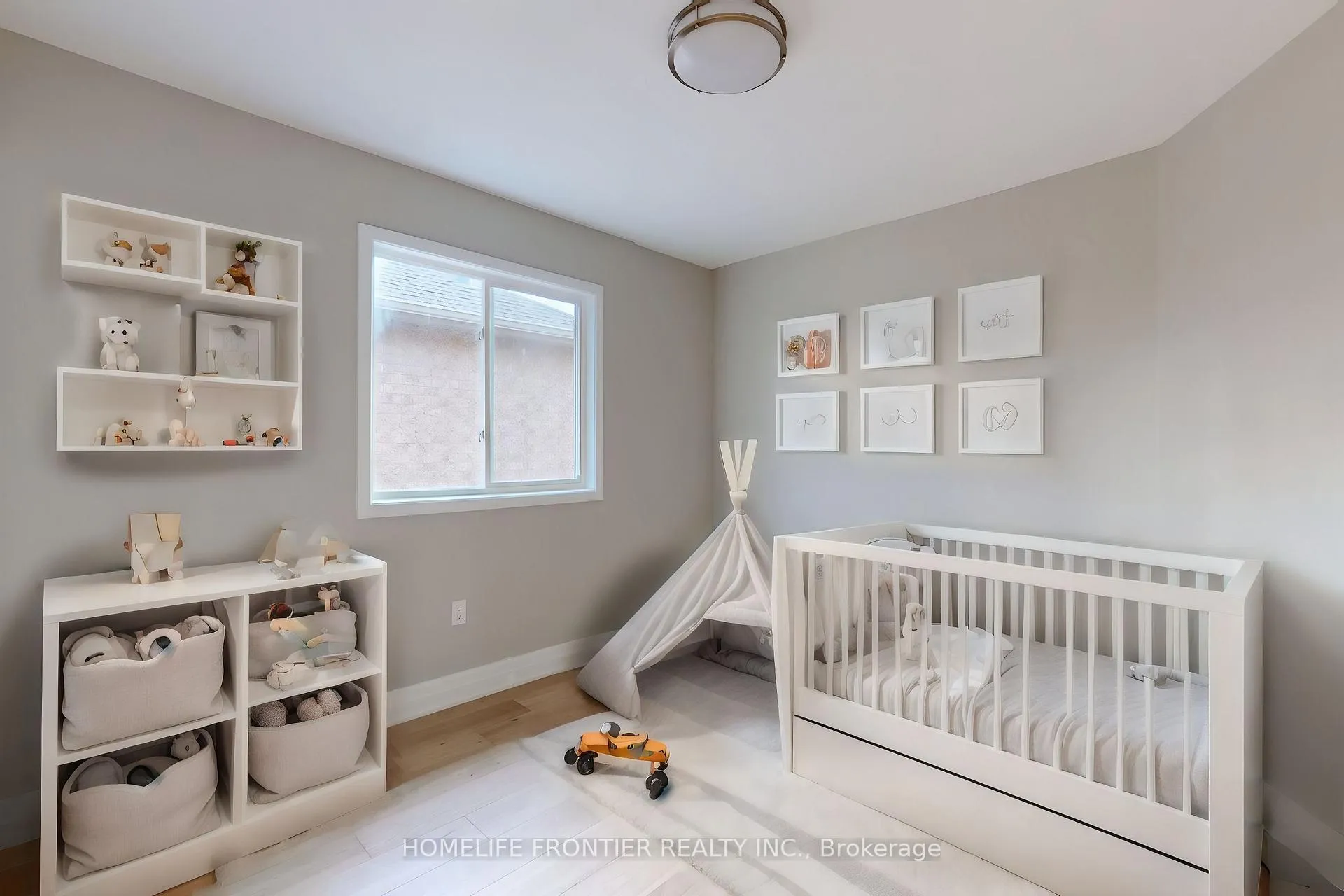 Photo 22 of 10 Delattaye Avenue, Aurora, Bayview Northeast — HOMEH