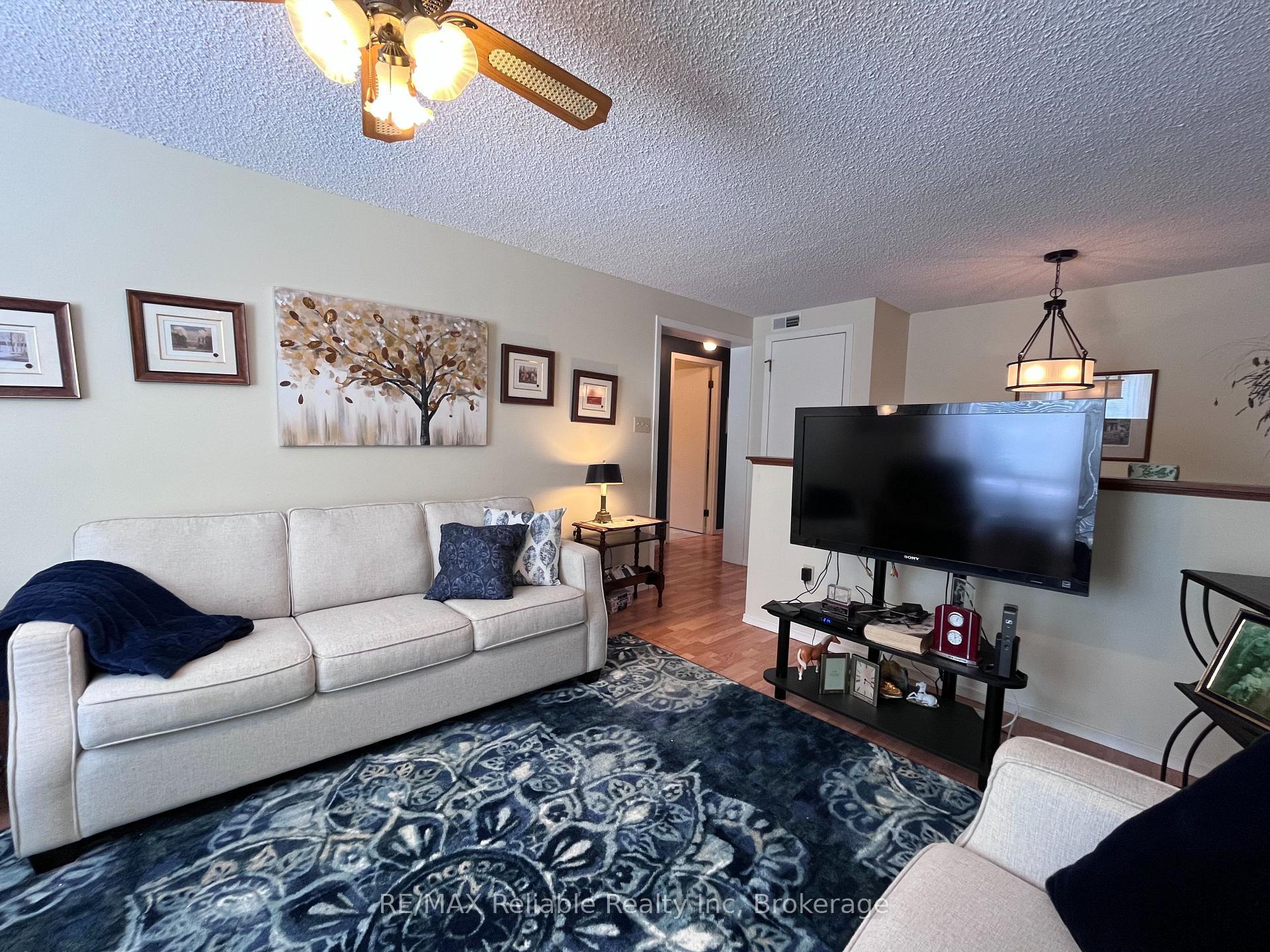 Photo 4 of 110 Brock Street, Goderich, Goderich (Town) — HOMEH