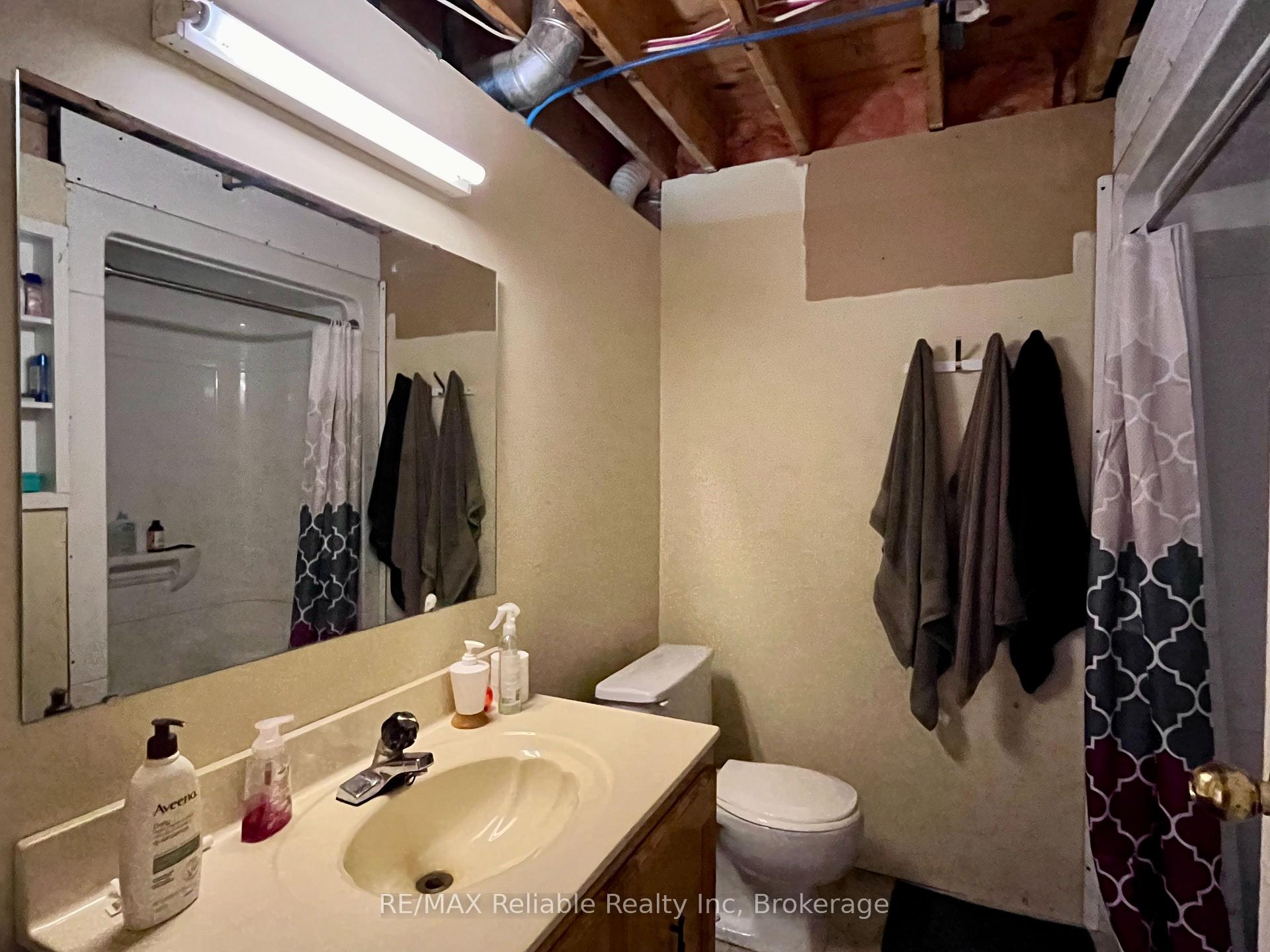 Photo 16 of 110 Brock Street, Goderich, Goderich (Town) — HOMEH