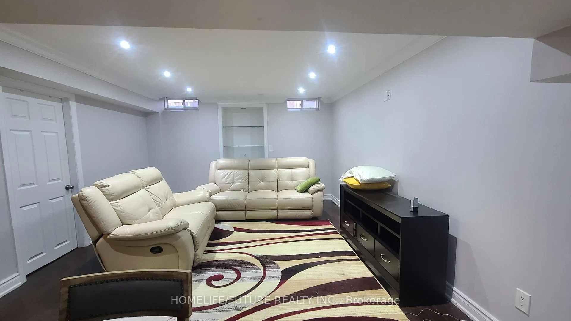 Photo 3 of Unit Bsmt, 33 Silkgrove Terrace, Markham, Wismer — HOMEH