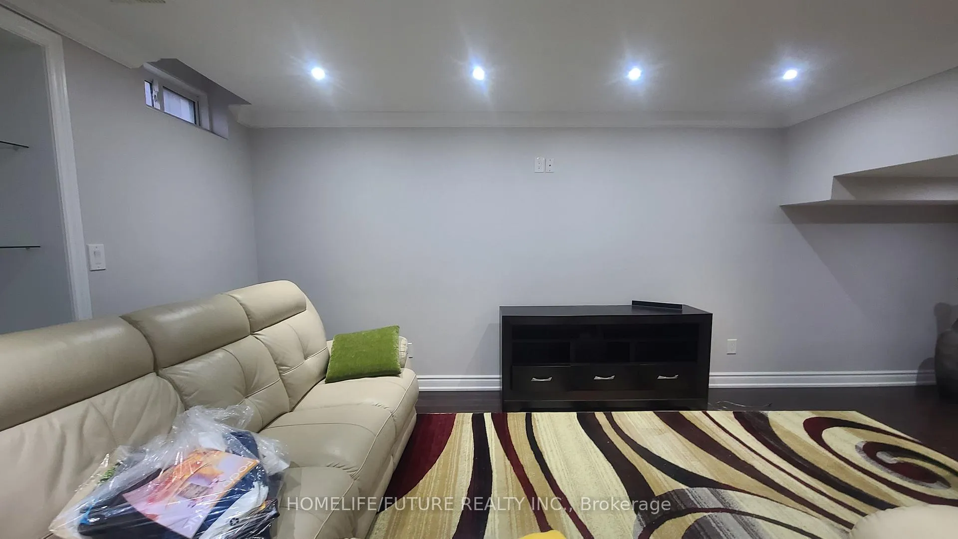 Photo 5 of Unit Bsmt, 33 Silkgrove Terrace, Markham, Wismer — HOMEH