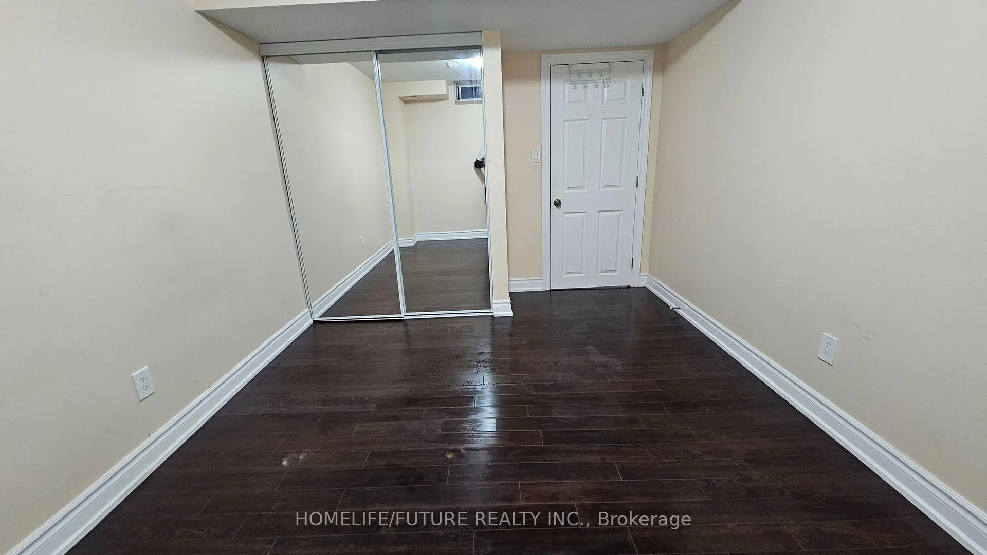 Photo 12 of Unit Bsmt, 33 Silkgrove Terrace, Markham, Wismer — HOMEH