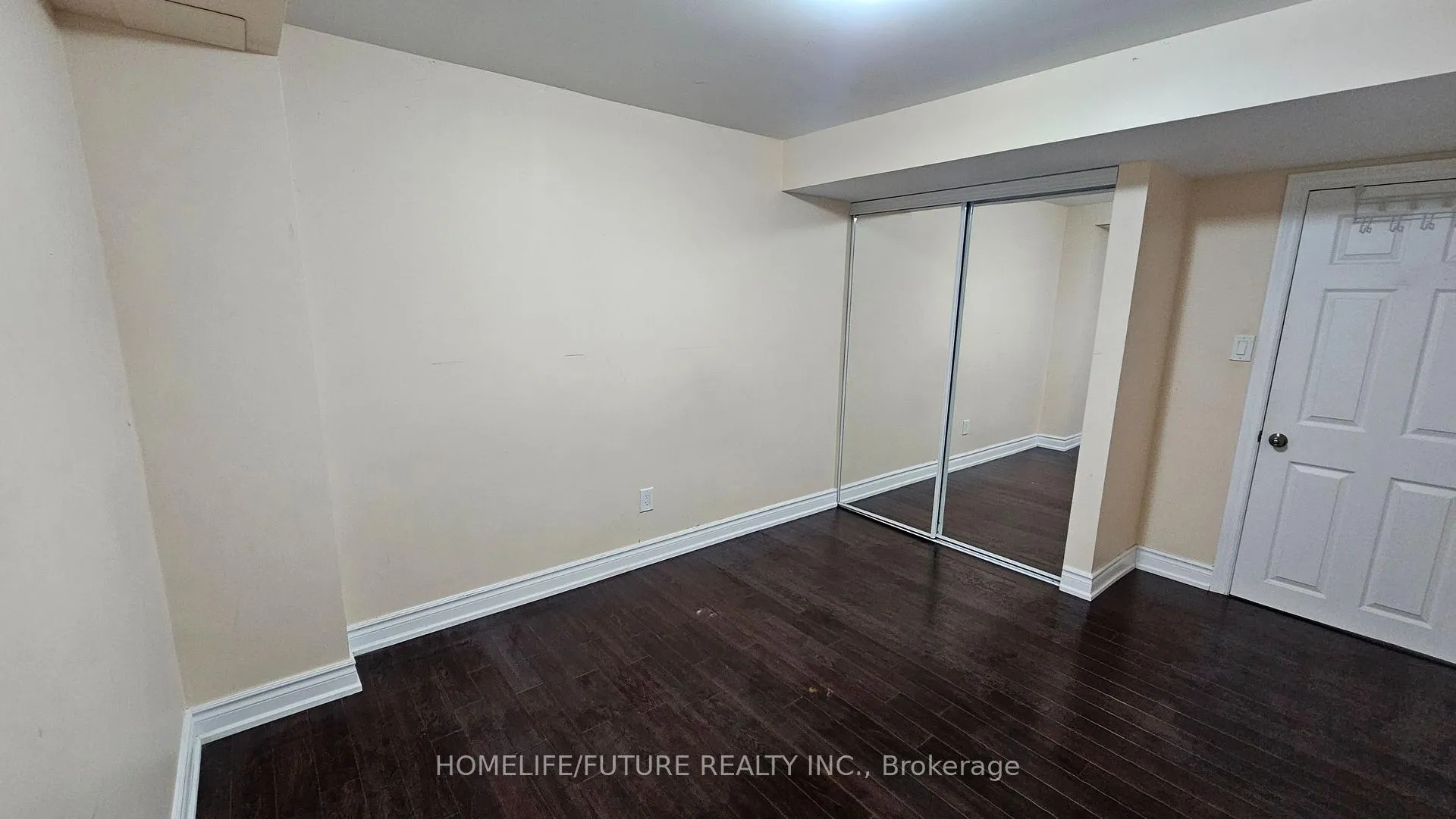 Photo 14 of Unit Bsmt, 33 Silkgrove Terrace, Markham, Wismer — HOMEH