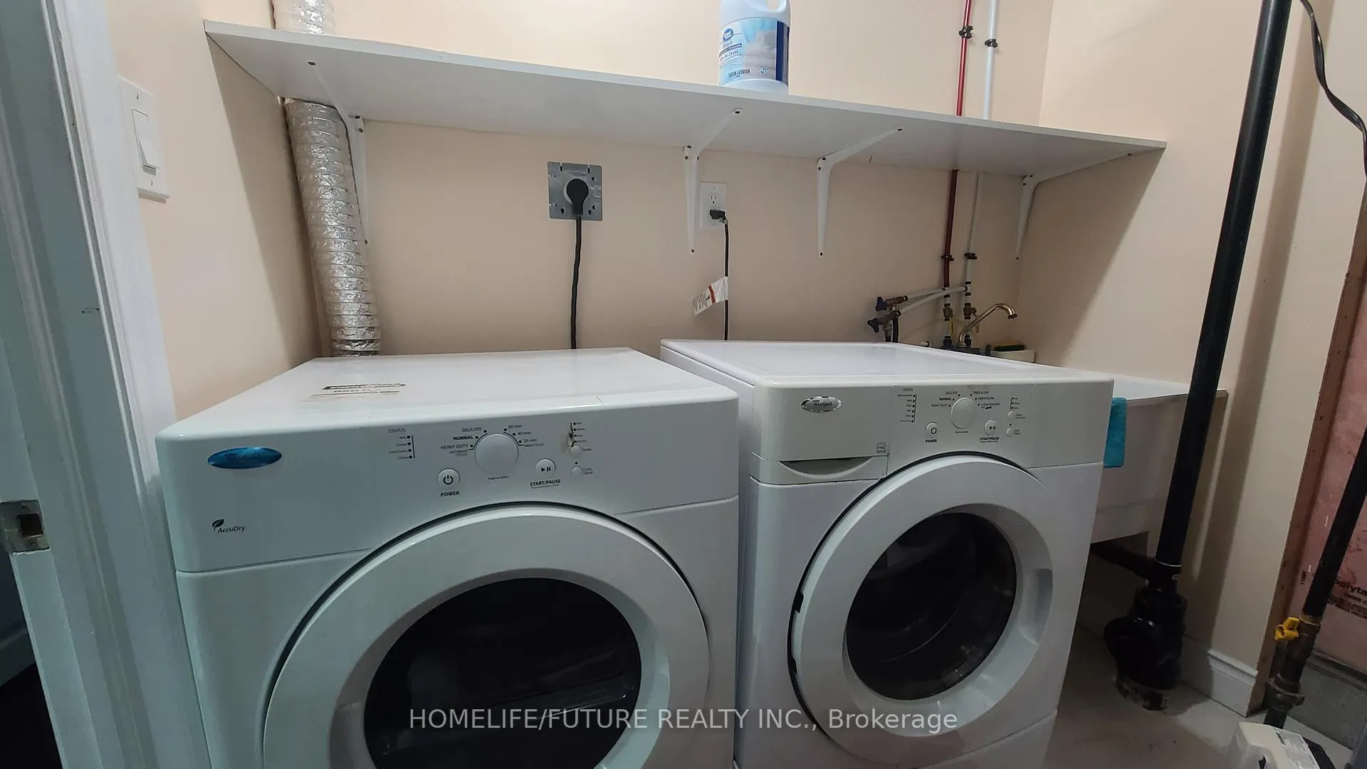 Photo 16 of Unit Bsmt, 33 Silkgrove Terrace, Markham, Wismer — HOMEH