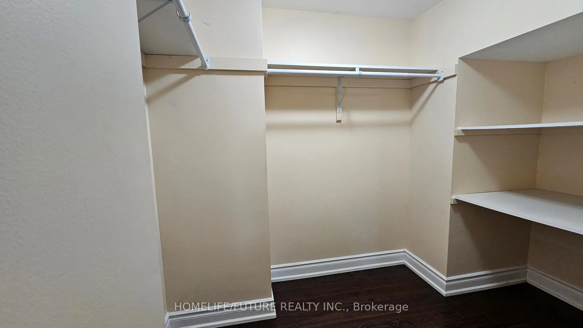Photo 19 of Unit Bsmt, 33 Silkgrove Terrace, Markham, Wismer — HOMEH