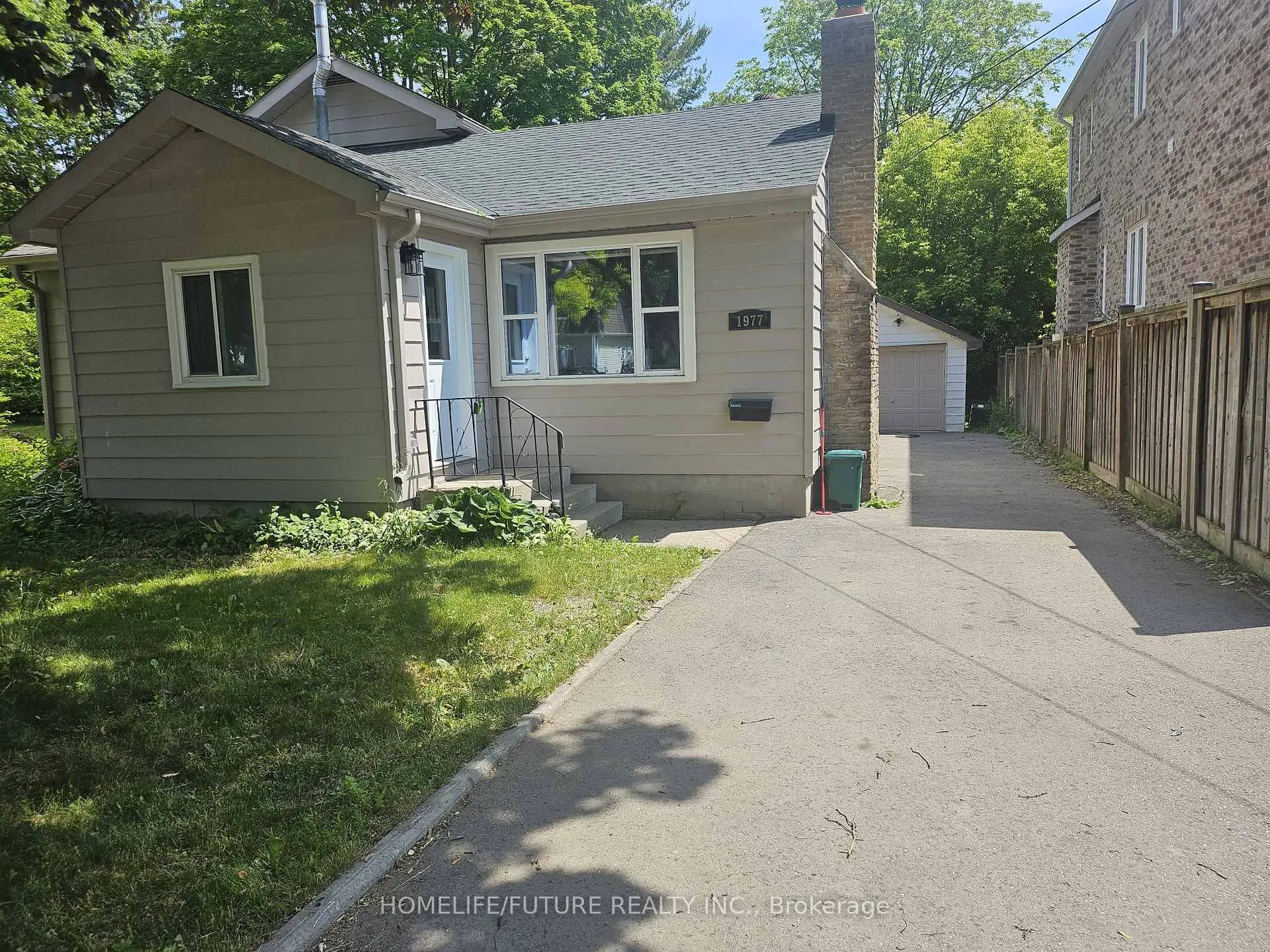 Photo 1 of 1977 Guild Road, Pickering, Village East — HOMEH