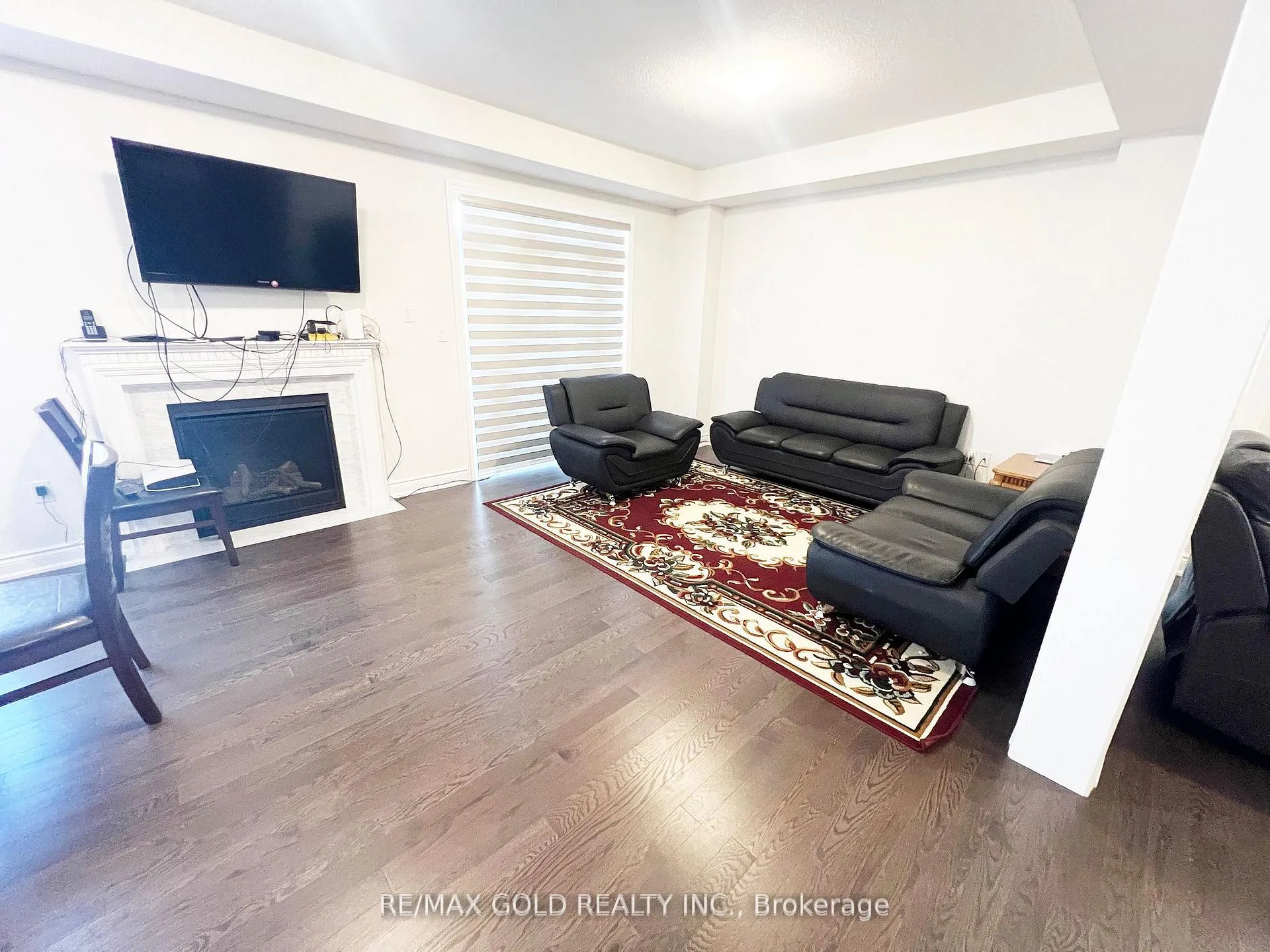 Photo 6 of 32 Ford Street, Brant, Paris — HOMEH