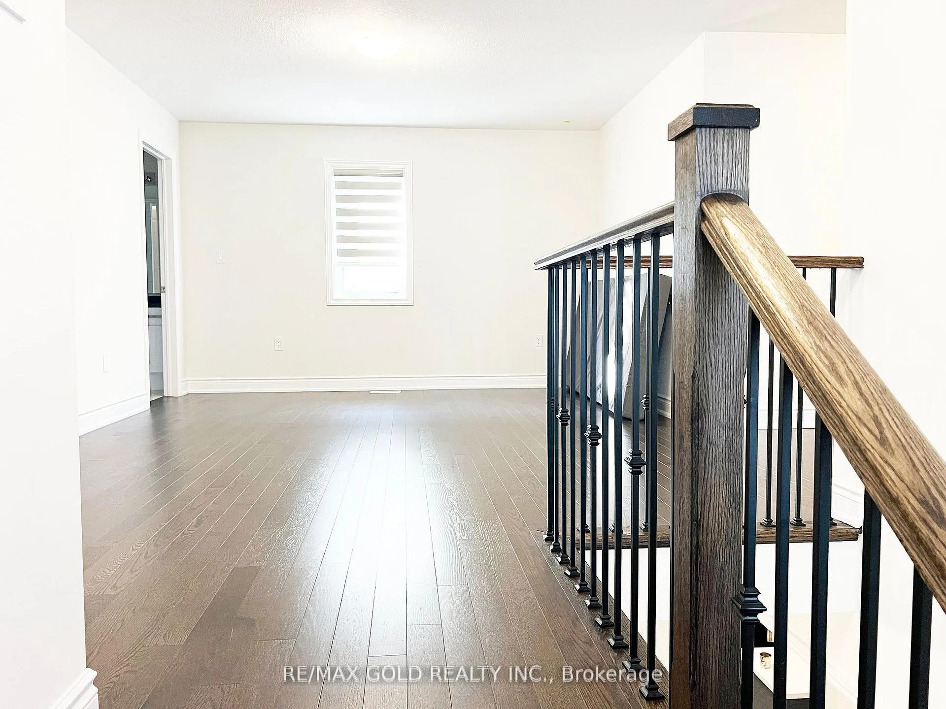 Photo 10 of 32 Ford Street, Brant, Paris — HOMEH
